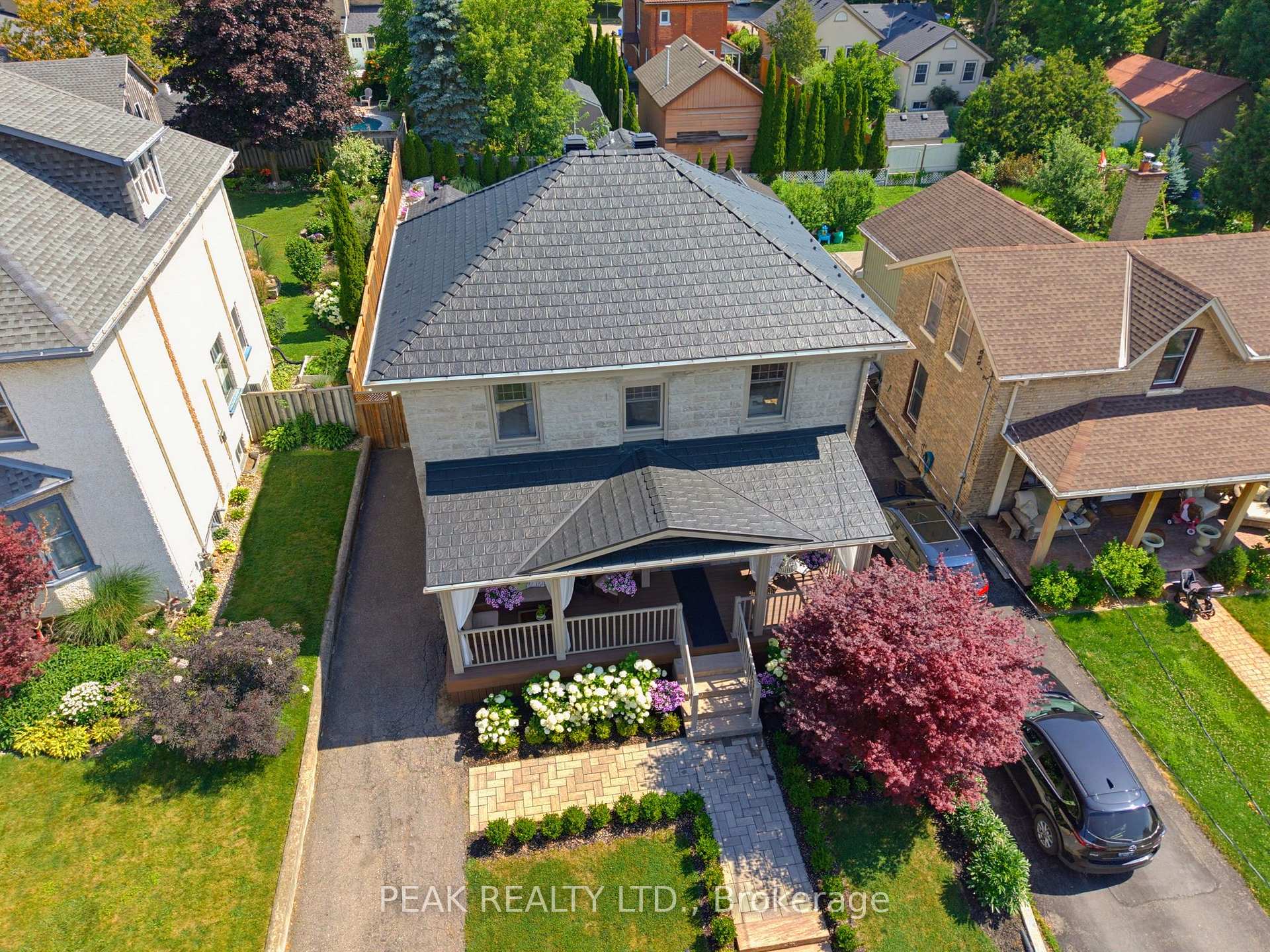Photo 33 of 41 Banfield Street, Brant, Paris — HOMEH