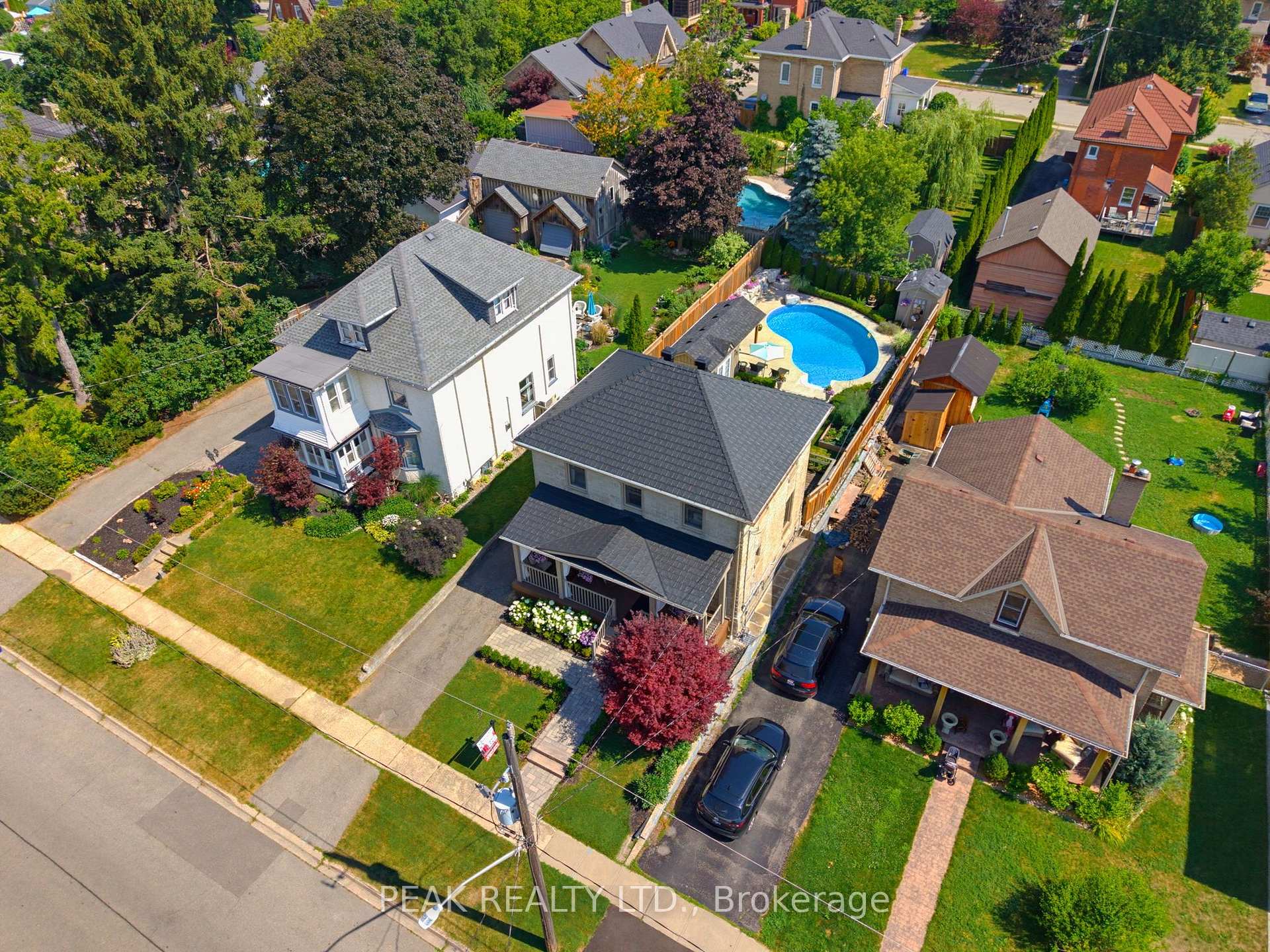 Photo 34 of 41 Banfield Street, Brant, Paris — HOMEH