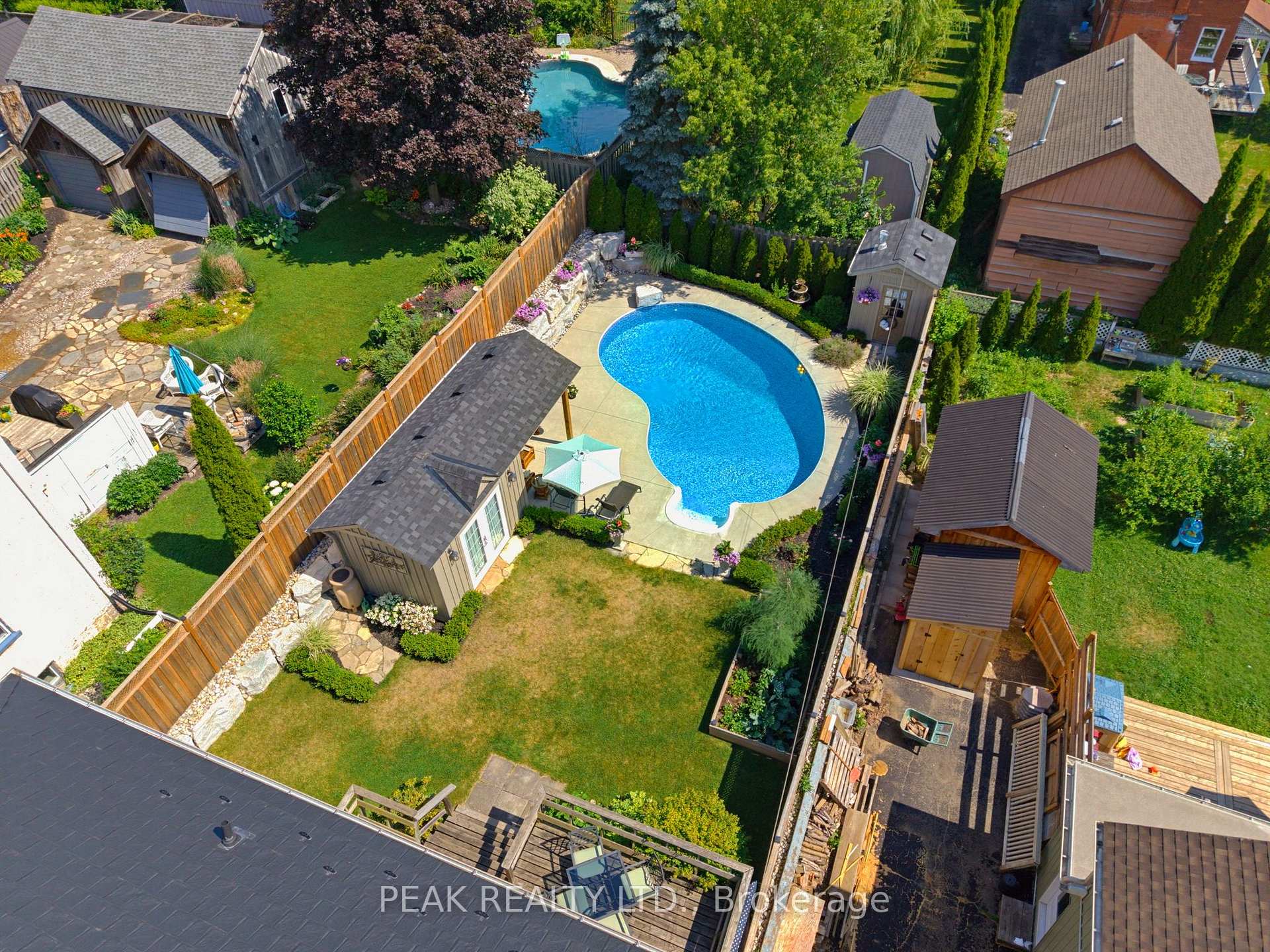 Photo 36 of 41 Banfield Street, Brant, Paris — HOMEH