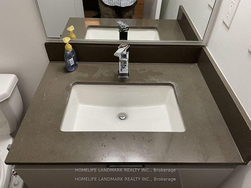 Photo 8 of Unit 1004, 200 Bloor Street W, Toronto, The Annex — HOMEH