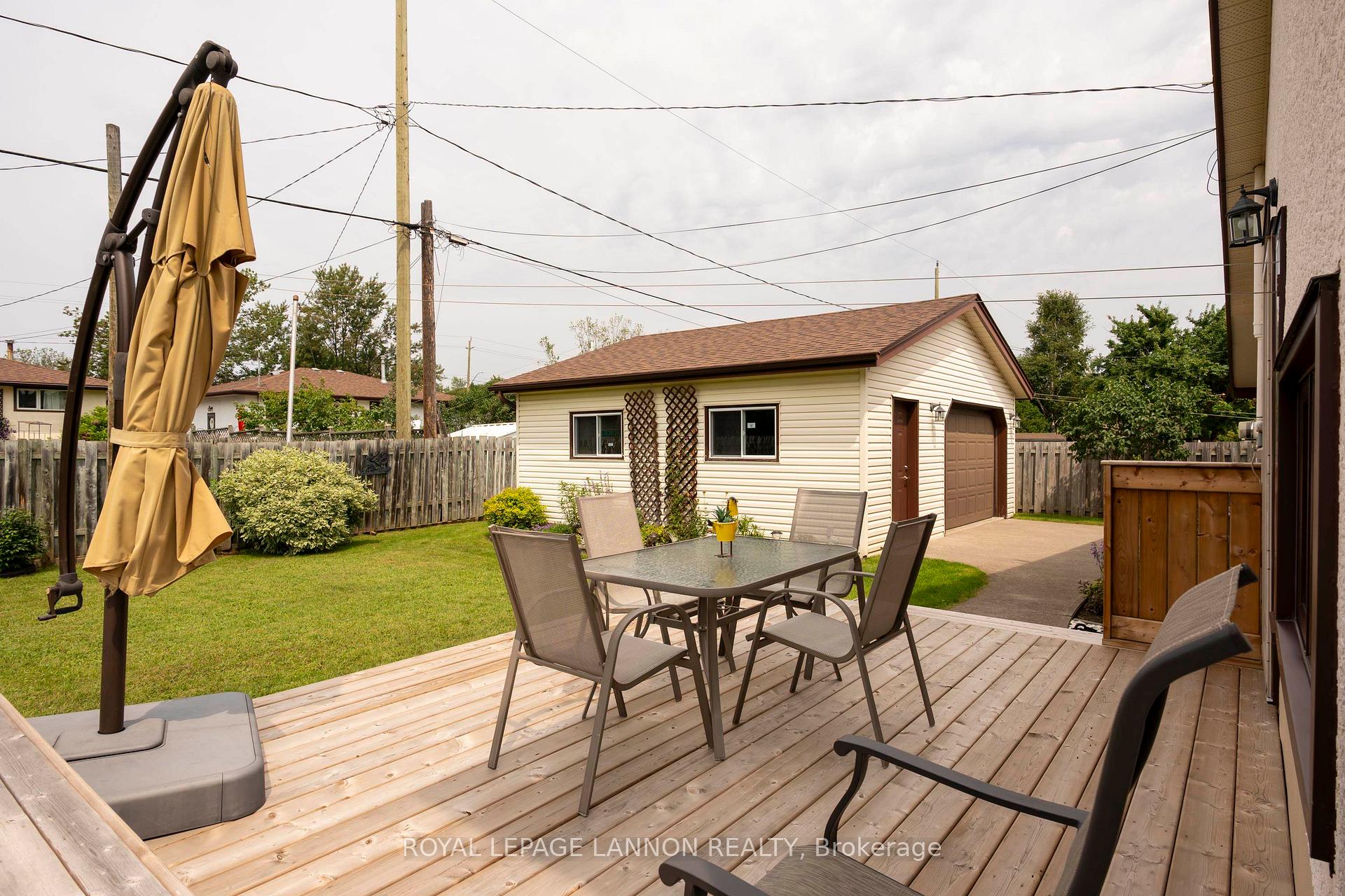 Photo 28 of 236 Poplar Ave, Thunder Bay, Forest Park — HOMEH