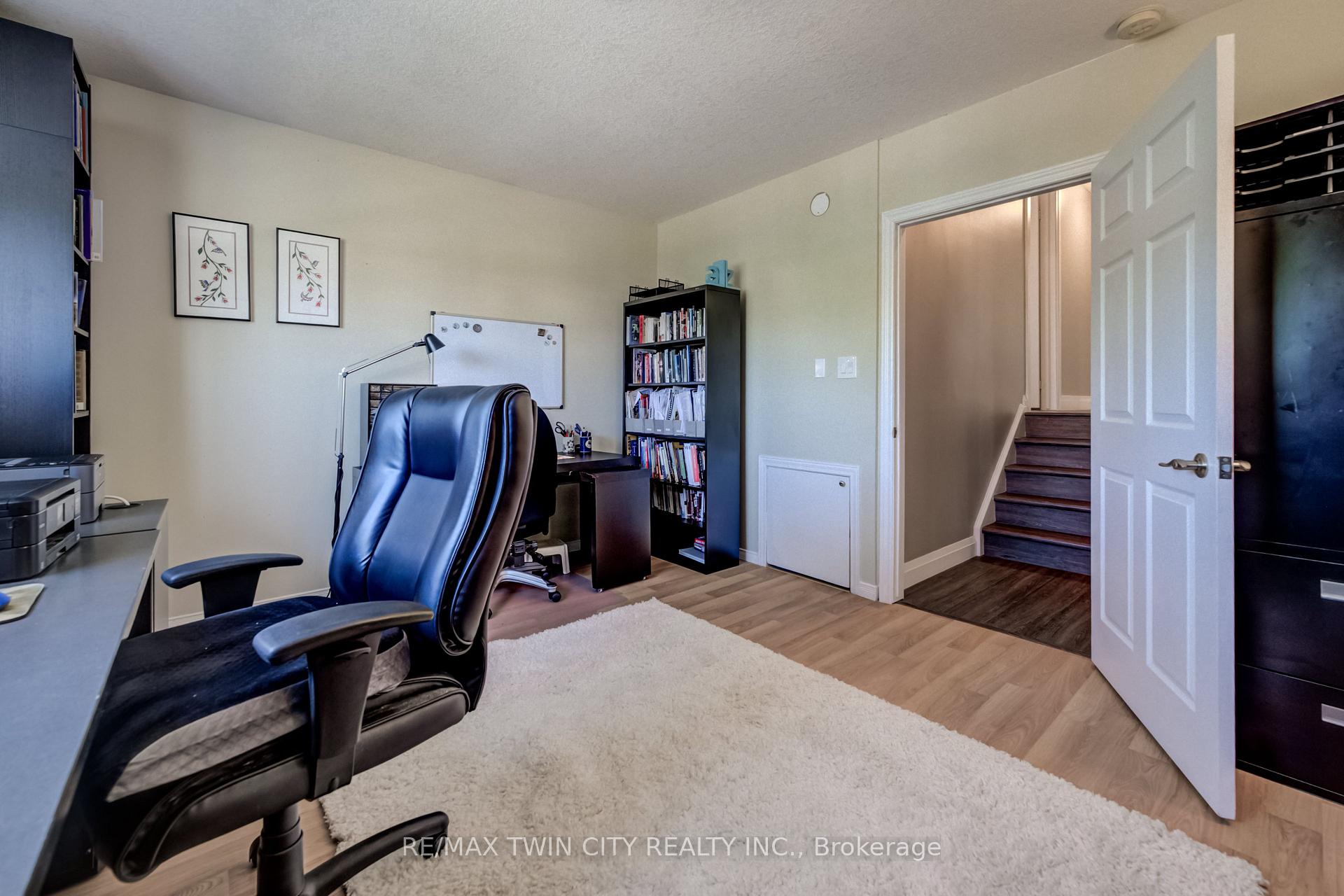 Photo 21 of 511 Chesapeake Crescent, Waterloo, Colonial Acres — HOMEH