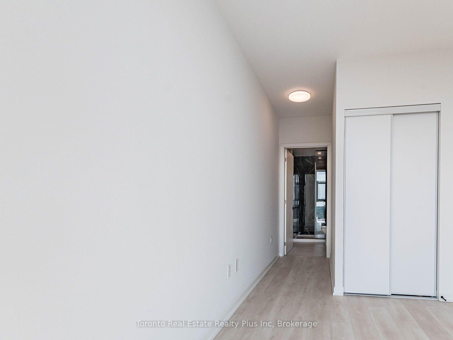 Photo 16 of Unit 2411, 10 Graphophone Grove, Toronto, Dovercourt-Wallace Emerson-Junction — HOMEH