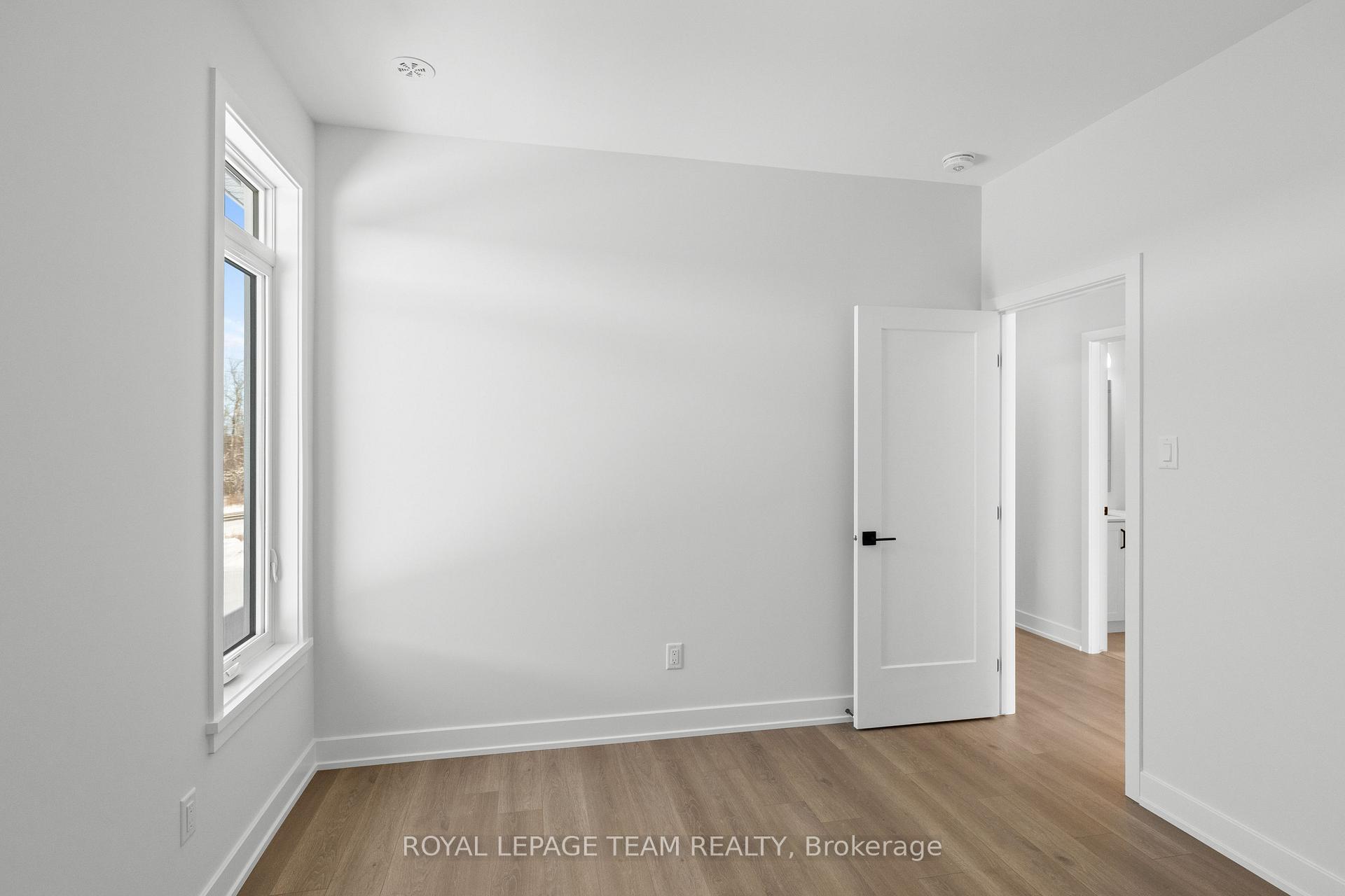 Photo 26 of Unit 1, 1124 Moore Street, Brockville, Brockville — HOMEH