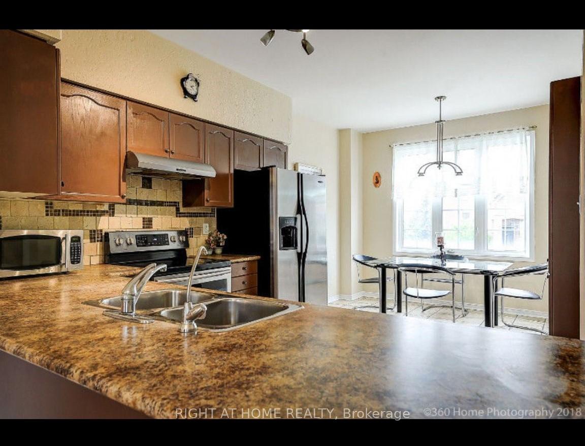 Photo 2 of Unit 44, 7155 Magistrate Terrace, Mississauga, Meadowvale Village — HOMEH