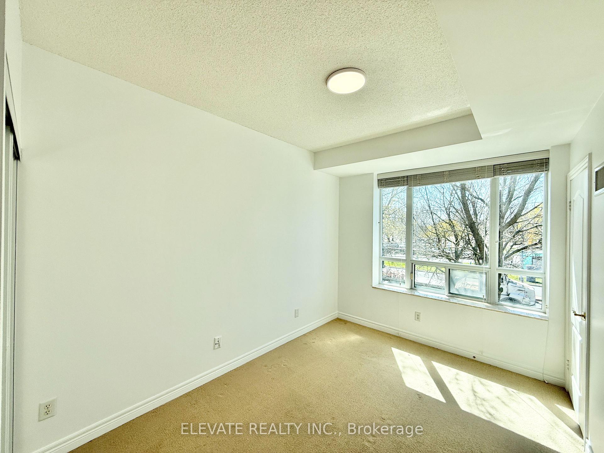 Photo 12 of Unit 217, 9 Boardwalk Drive, Toronto, The Beaches — HOMEH