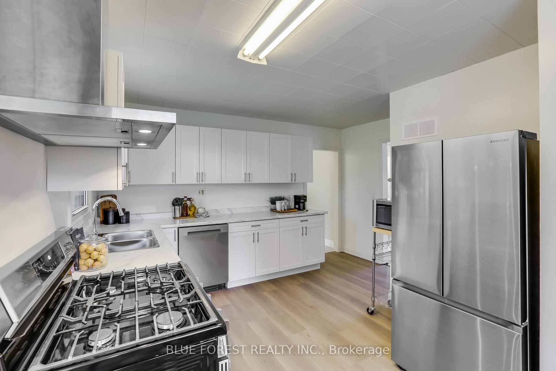Photo 7 of 114 Graham Road, West Elgin, West Lorne — HOMEH