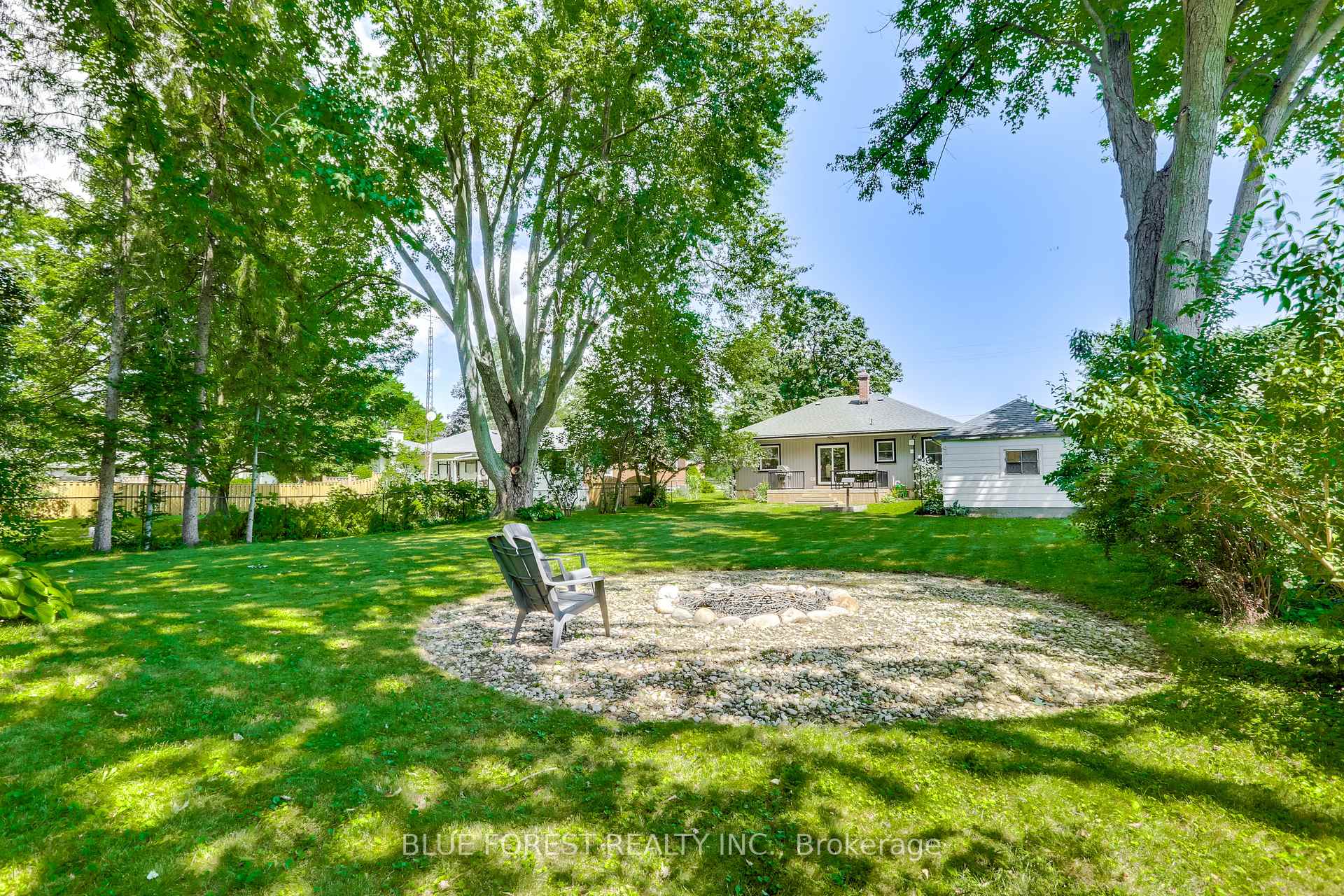 Photo 31 of 114 Graham Road, West Elgin, West Lorne — HOMEH