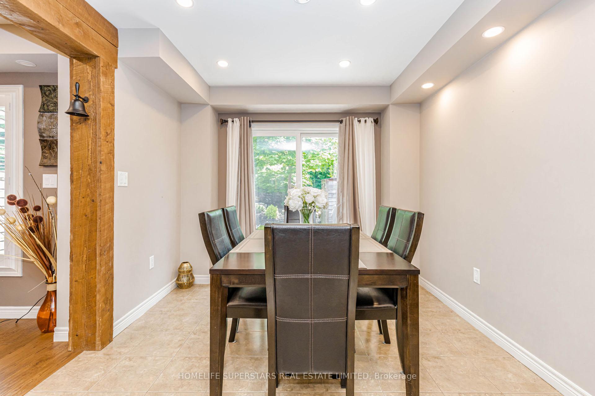 Photo 19 of 94 Forest Creek Drive, Kitchener, Doon South — HOMEH