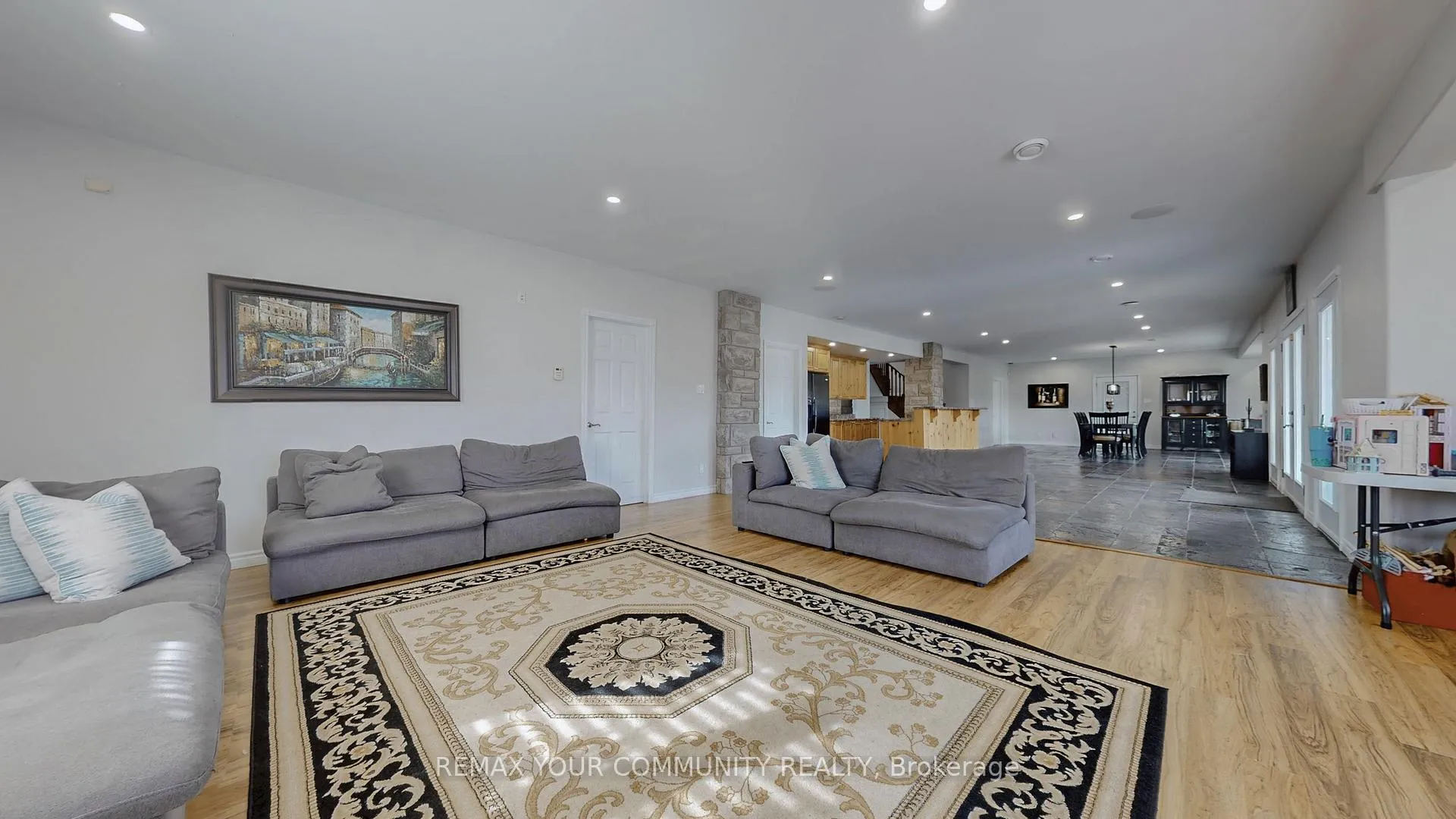 Photo 44 of 1065 20th Side Road, King, Schomberg — HOMEH