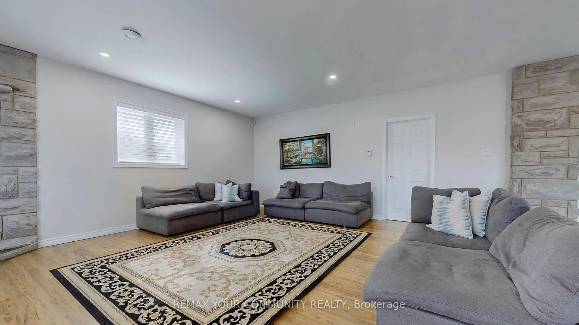 Photo 45 of 1065 20th Side Road, King, Schomberg — HOMEH