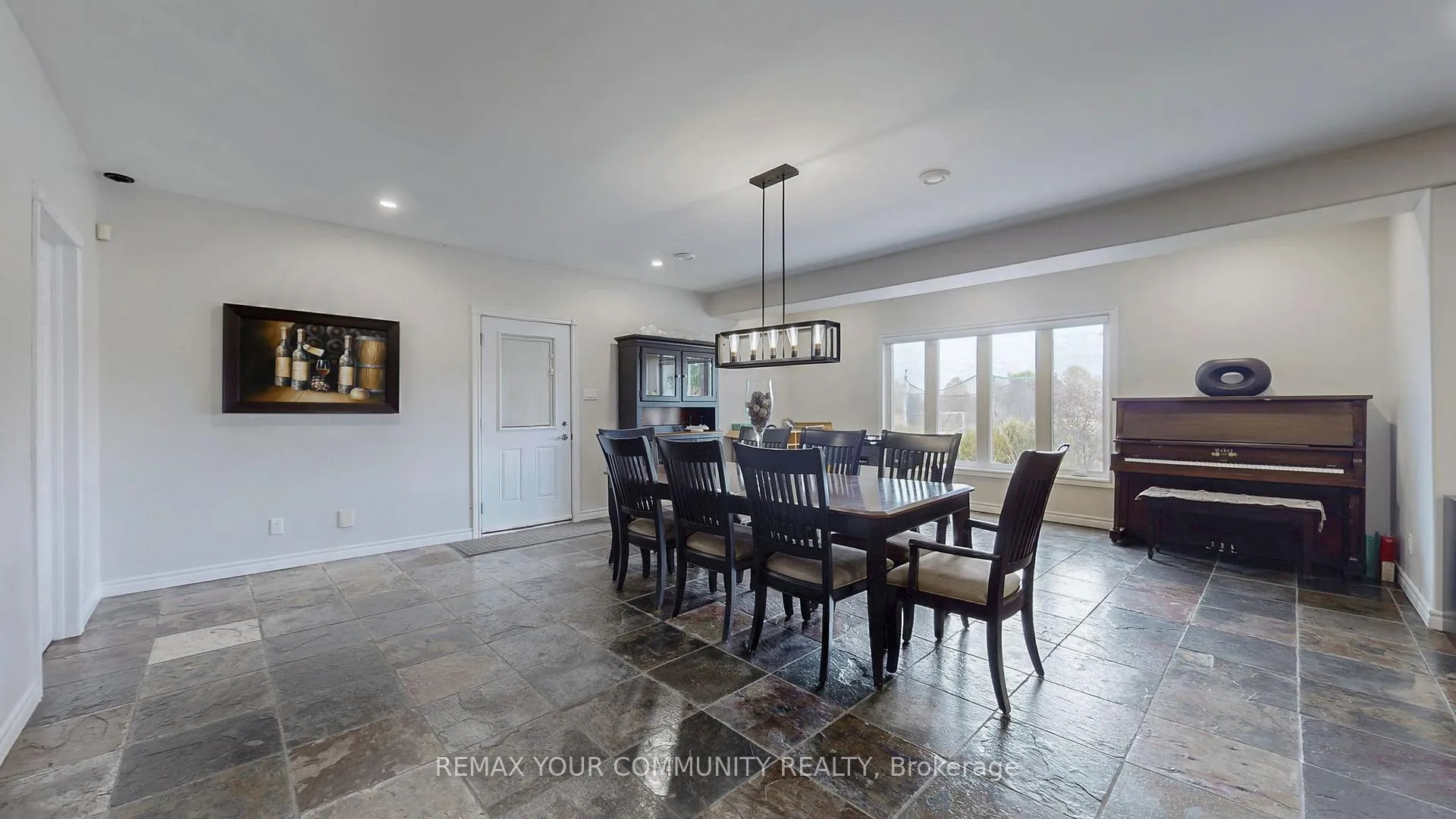 Photo 47 of 1065 20th Side Road, King, Schomberg — HOMEH