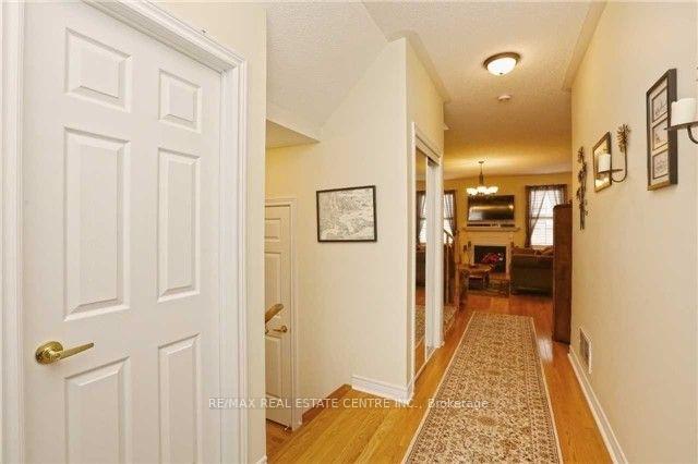 Photo 8 of 43 Joywill Court, Brampton, Fletcher's Meadow — HOMEH