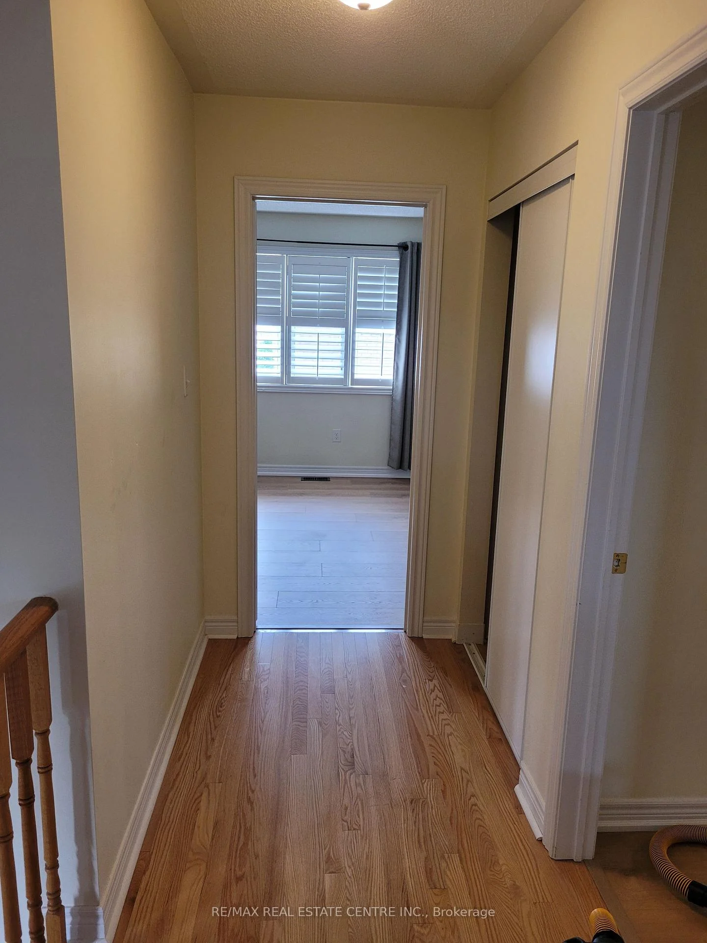 Photo 11 of 43 Joywill Court, Brampton, Fletcher's Meadow — HOMEH