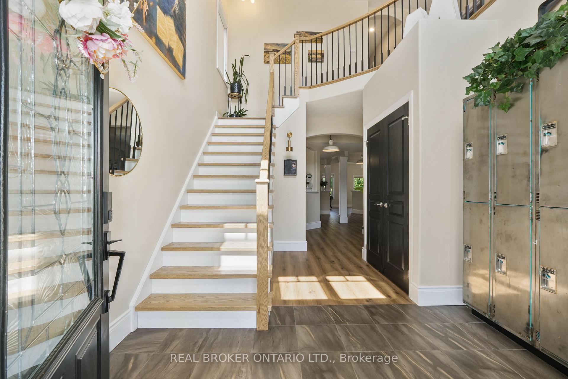 Photo 12 of 334 Blacksmith Way, Peterborough, Northcrest Ward 5 — HOMEH