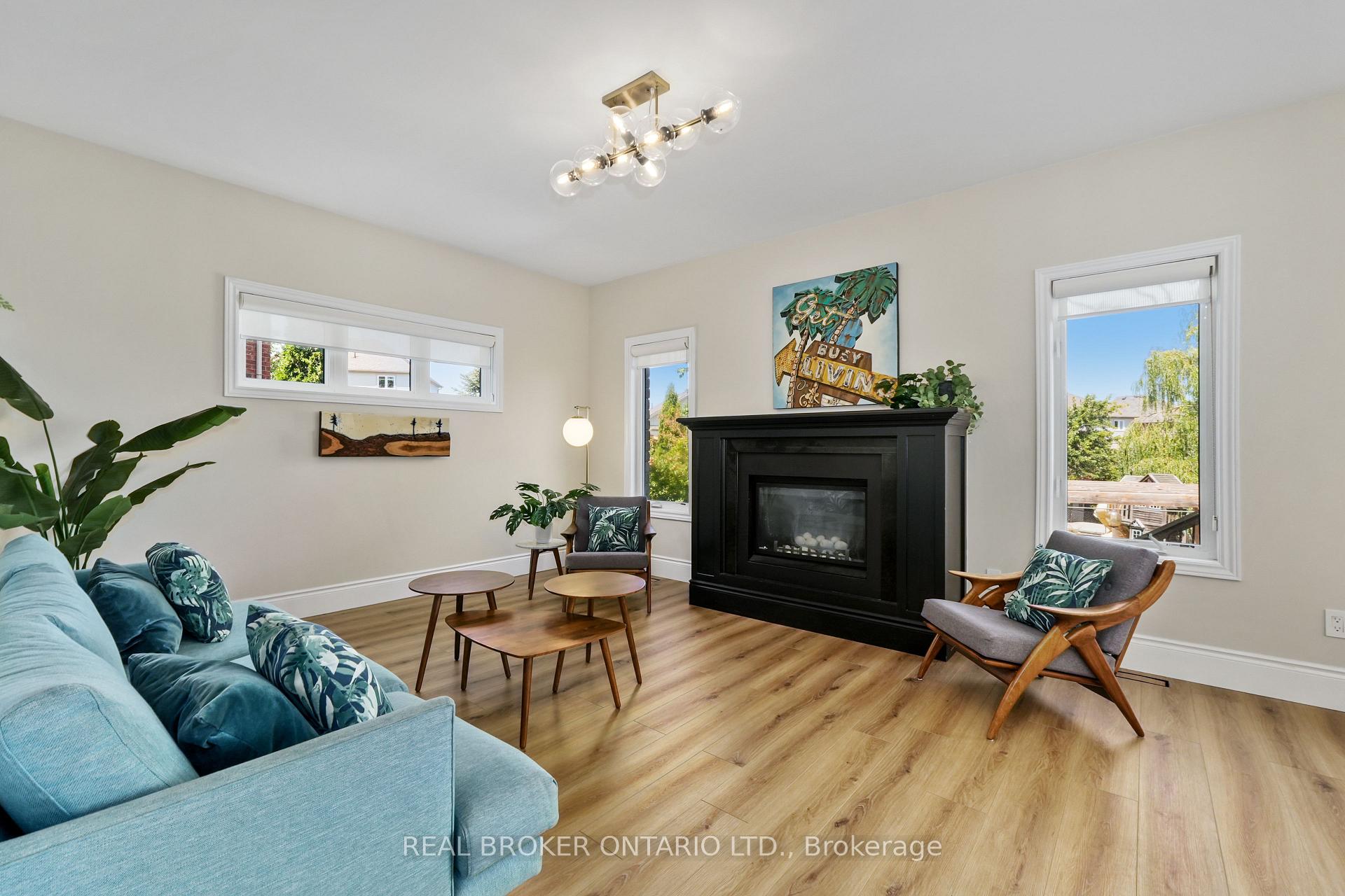 Photo 25 of 334 Blacksmith Way, Peterborough, Northcrest Ward 5 — HOMEH