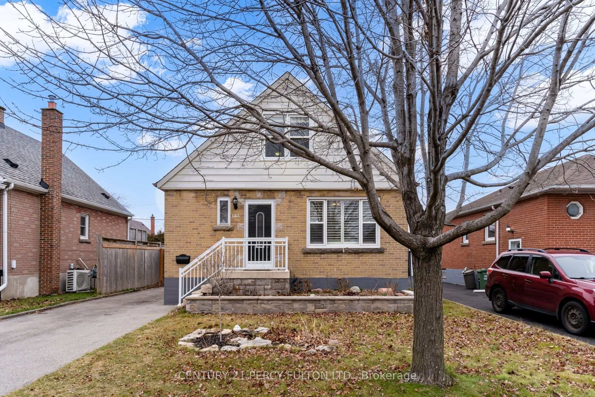 Photo 2 of Unit Basement, 144 Taylor Avenue, Hamilton, Glenview — HOMEH