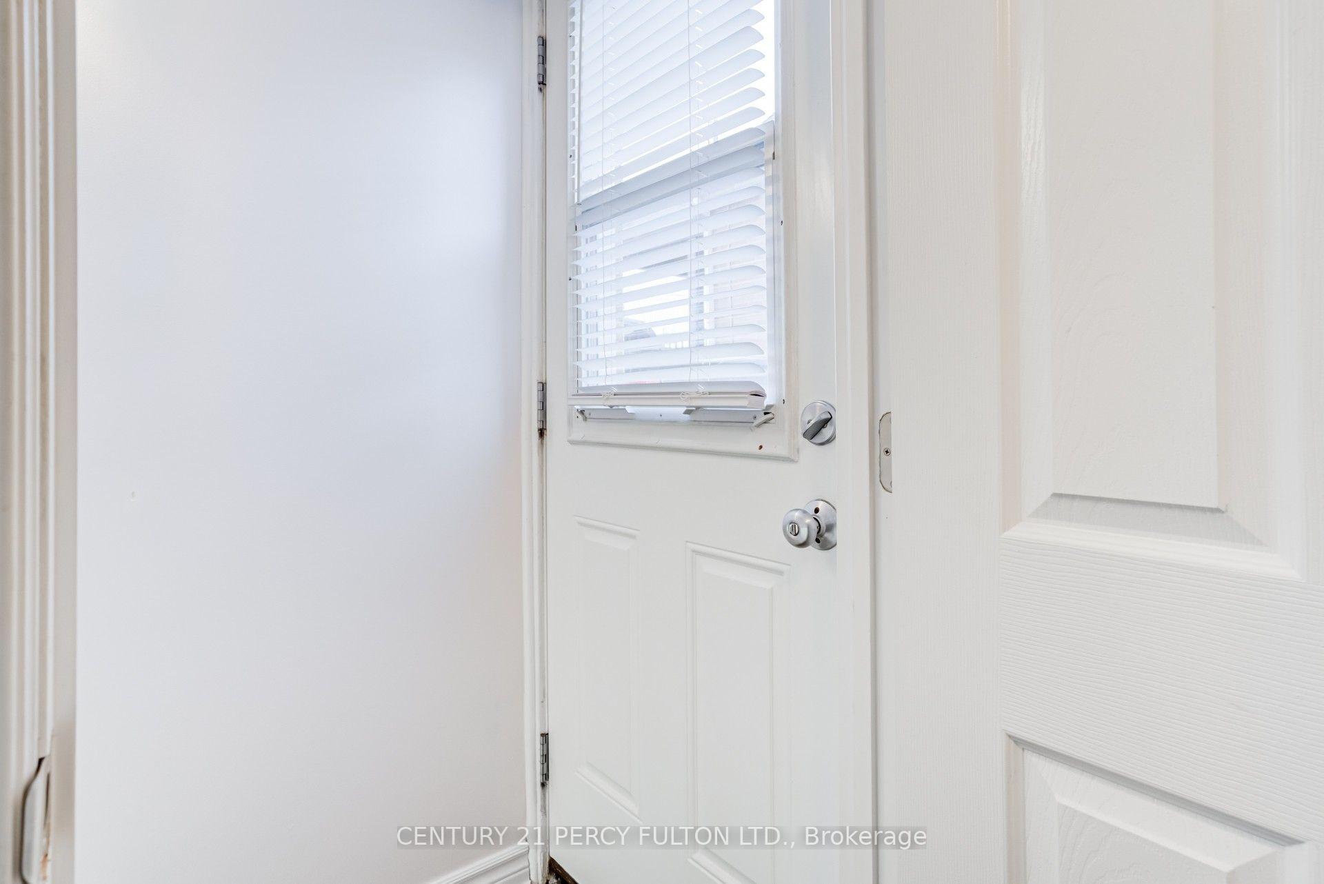 Photo 6 of Unit Basement, 144 Taylor Avenue, Hamilton, Glenview — HOMEH