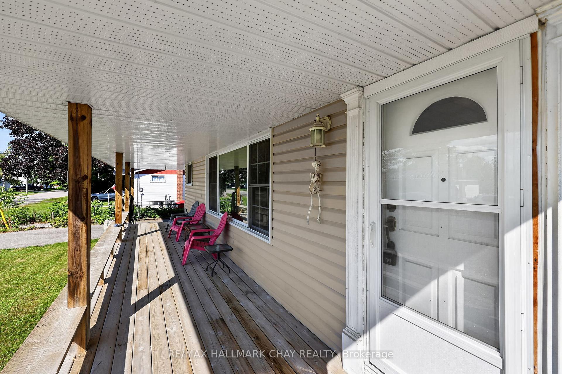 Photo 4 of 41 Albert Street, Kawartha Lakes, Bexley — HOMEH