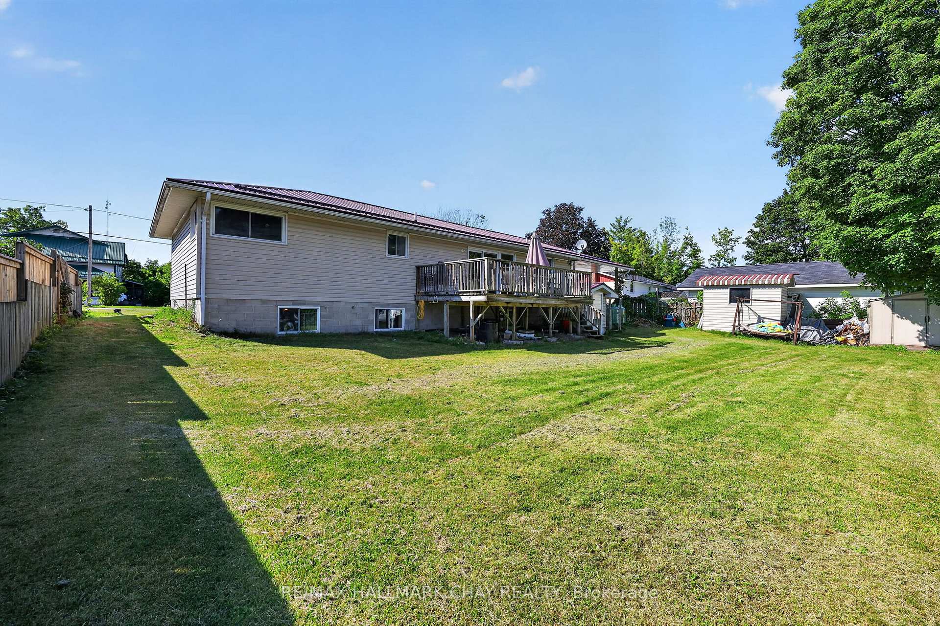 Photo 27 of 41 Albert Street, Kawartha Lakes, Bexley — HOMEH