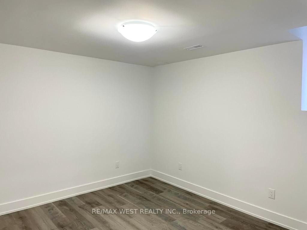 Photo 11 of Unit Basement, 26 Smoothwater Street, Brampton, Sandringham-Wellington — HOMEH