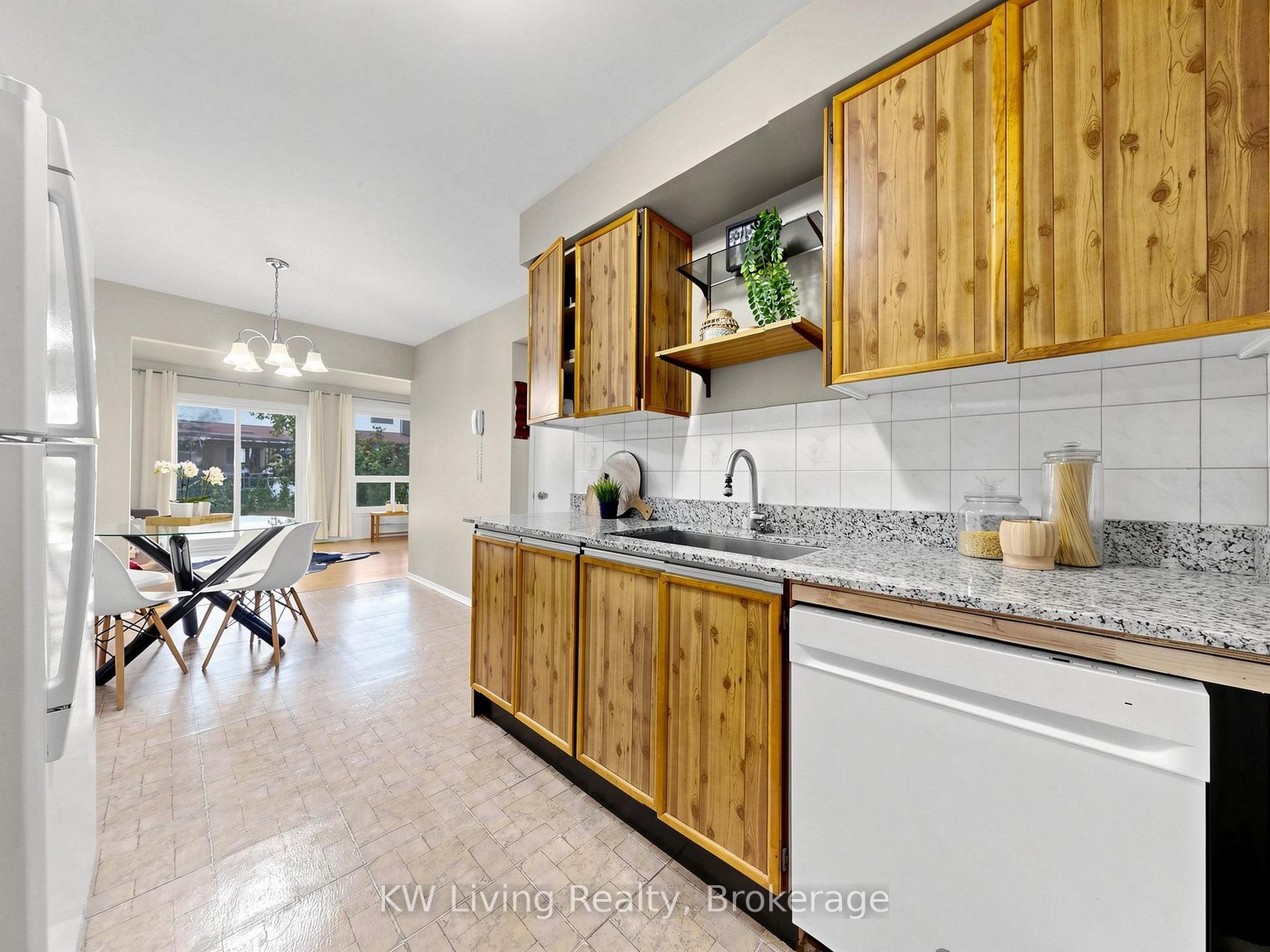 Photo 12 of 64 Burkwood Crescent, Scarborough, Malvern — HOMEH