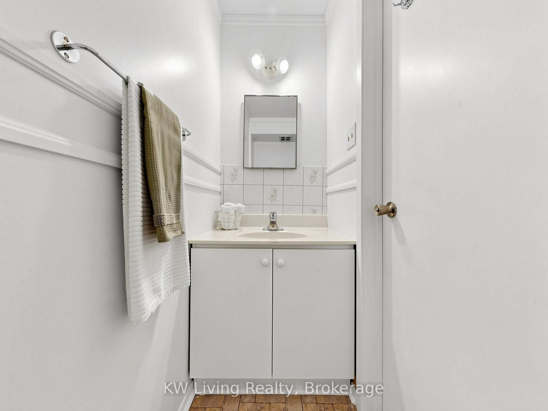 Photo 14 of 64 Burkwood Crescent, Scarborough, Malvern — HOMEH