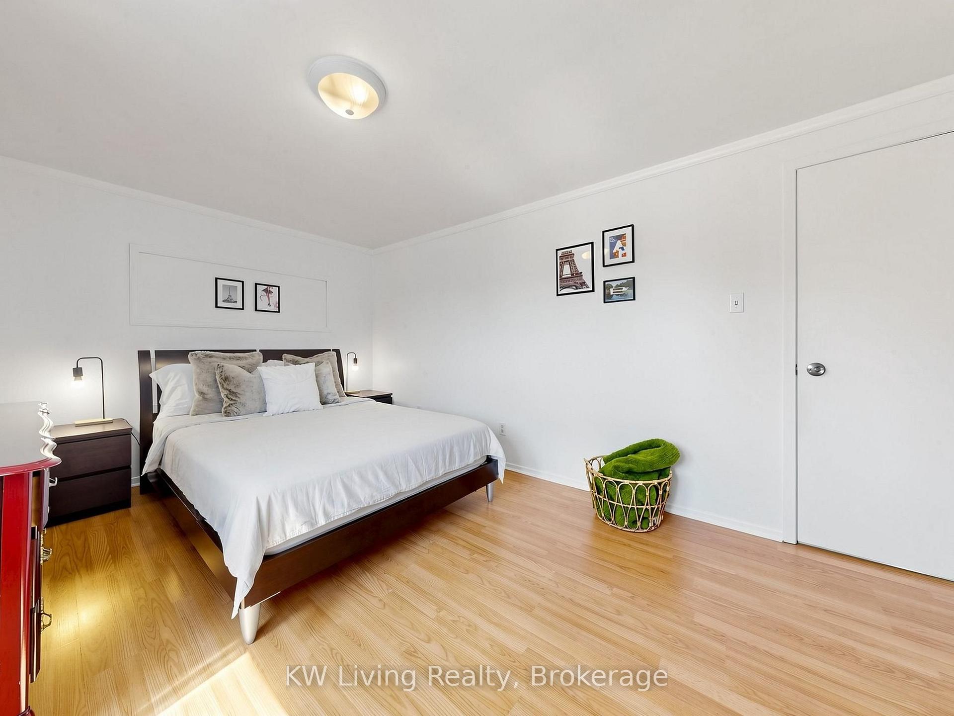 Photo 16 of 64 Burkwood Crescent, Scarborough, Malvern — HOMEH