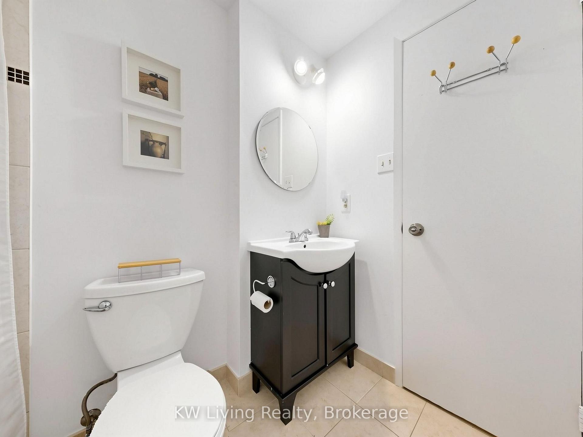 Photo 21 of 64 Burkwood Crescent, Scarborough, Malvern — HOMEH