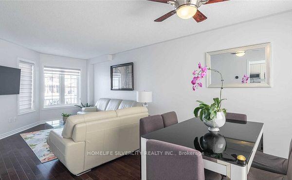 Photo 10 of 680 Langlaw Drive, Cambridge, Christopher-Champlain — HOMEH