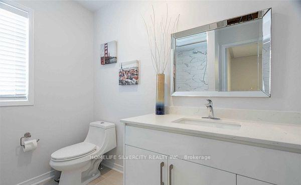 Photo 14 of 680 Langlaw Drive, Cambridge, Christopher-Champlain — HOMEH