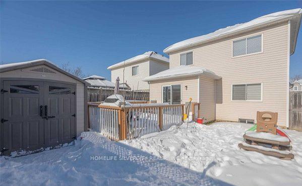 Photo 22 of 680 Langlaw Drive, Cambridge, Christopher-Champlain — HOMEH