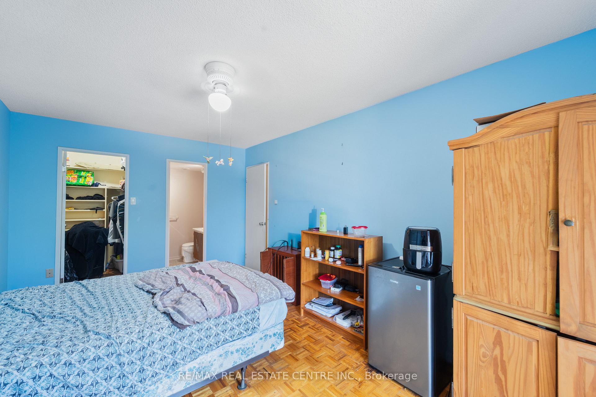 Photo 31 of Unit 806, 1964 Main Street W, Hamilton, Ainslie Wood — HOMEH