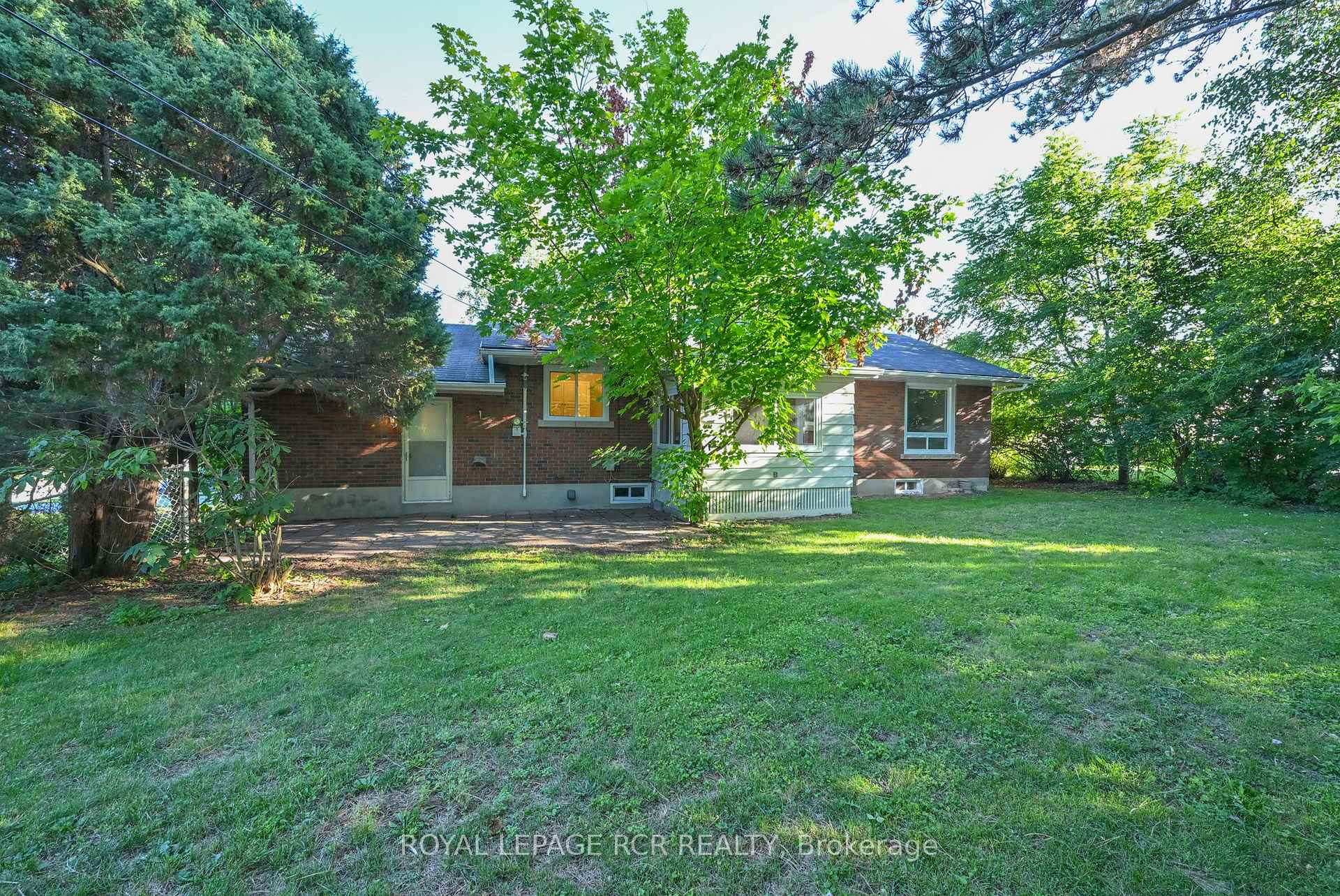 Photo 25 of 18 Doner Street, New Tecumseth, Alliston — HOMEH