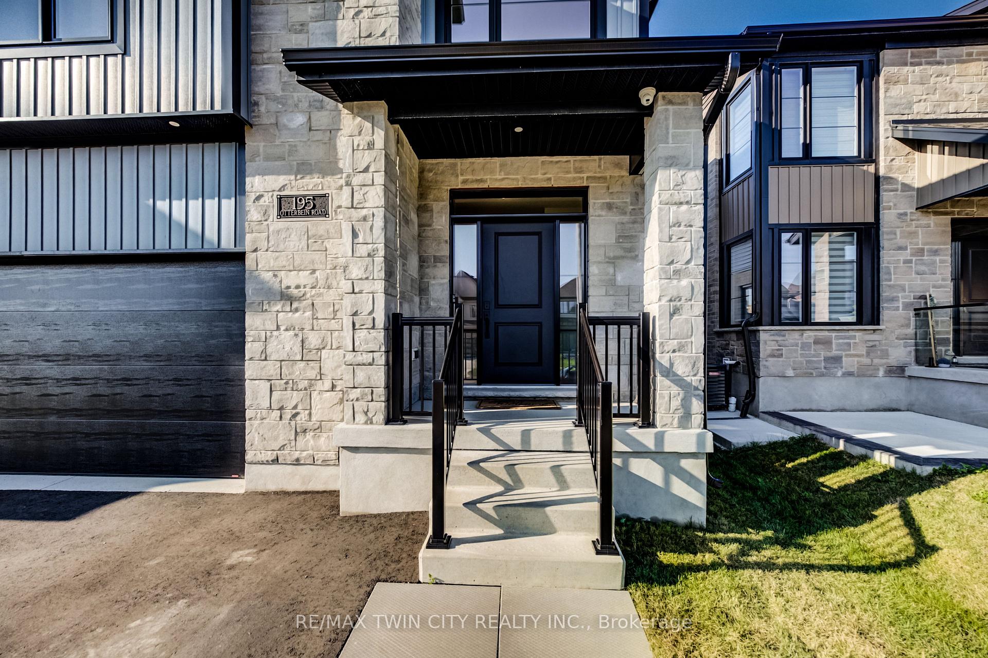 Photo 4 of 195 Otterbein Road, Kitchener, Grand River North — HOMEH