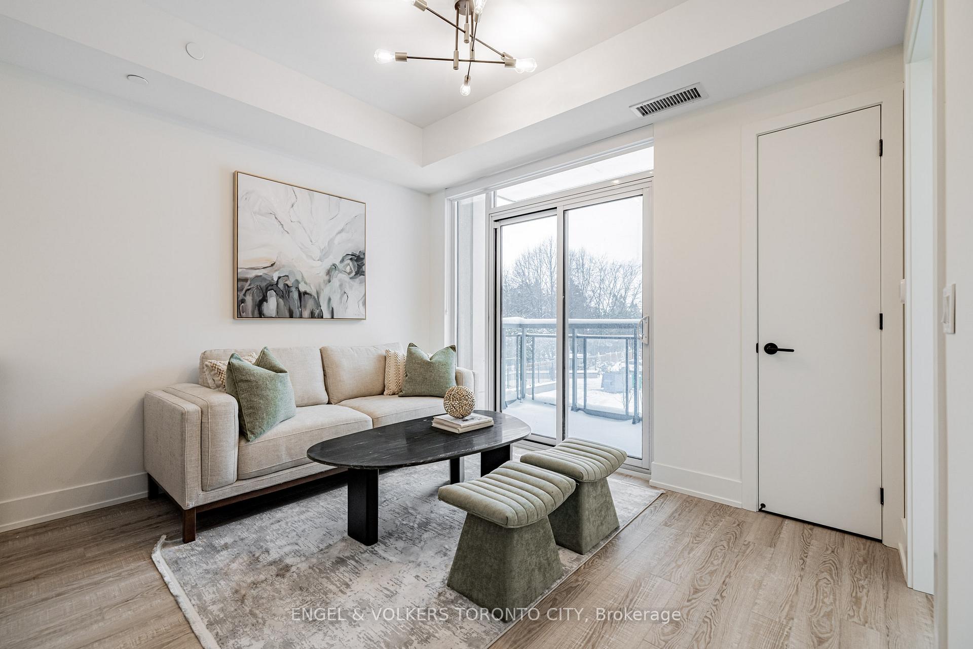 Photo 12 of Unit 249, 2075 King Road, King, King City — HOMEH