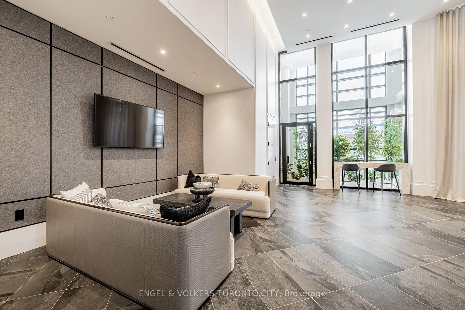 Photo 20 of Unit 249, 2075 King Road, King, King City — HOMEH