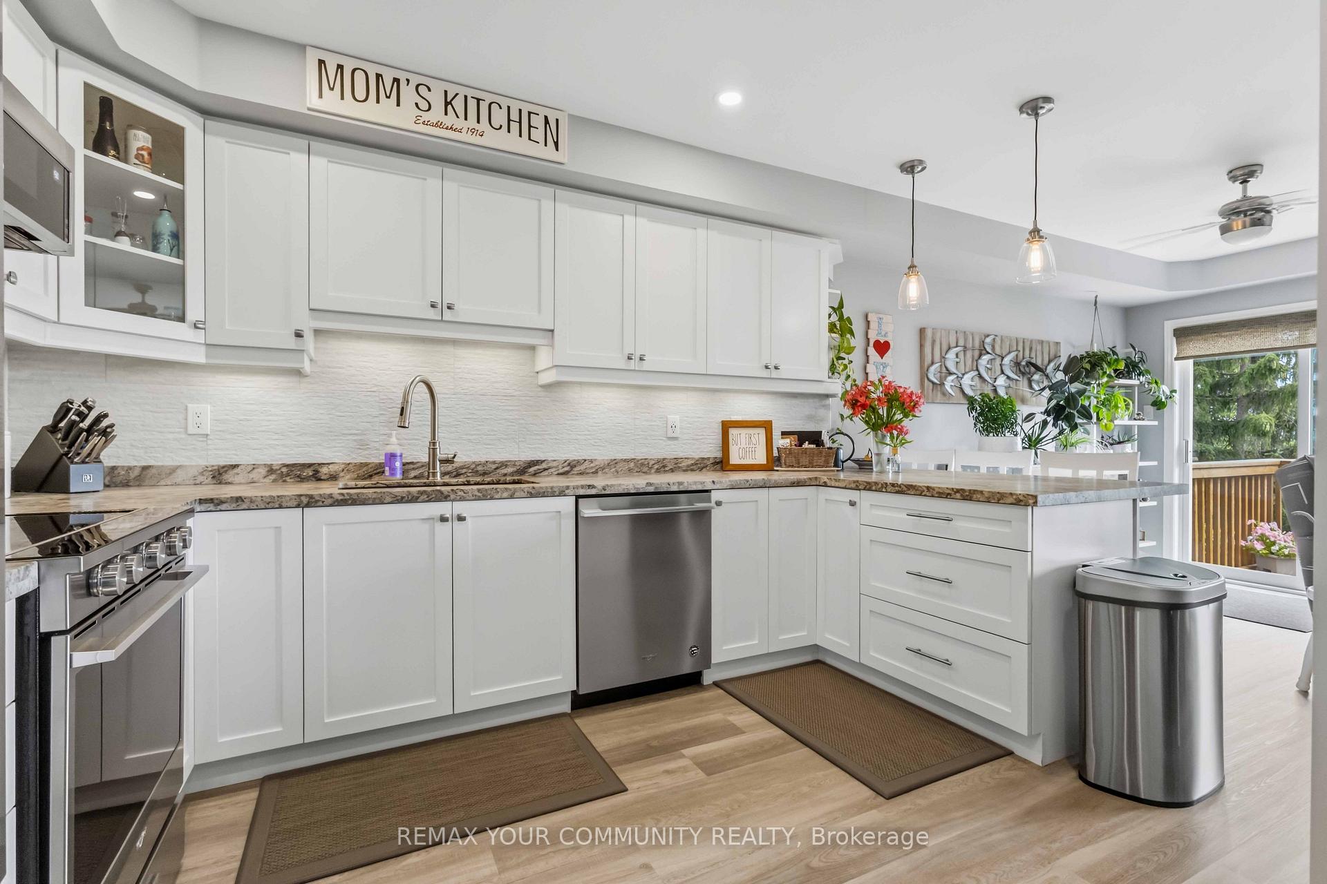 Photo 13 of 87 Lancaster Court, Georgina, Keswick South — HOMEH