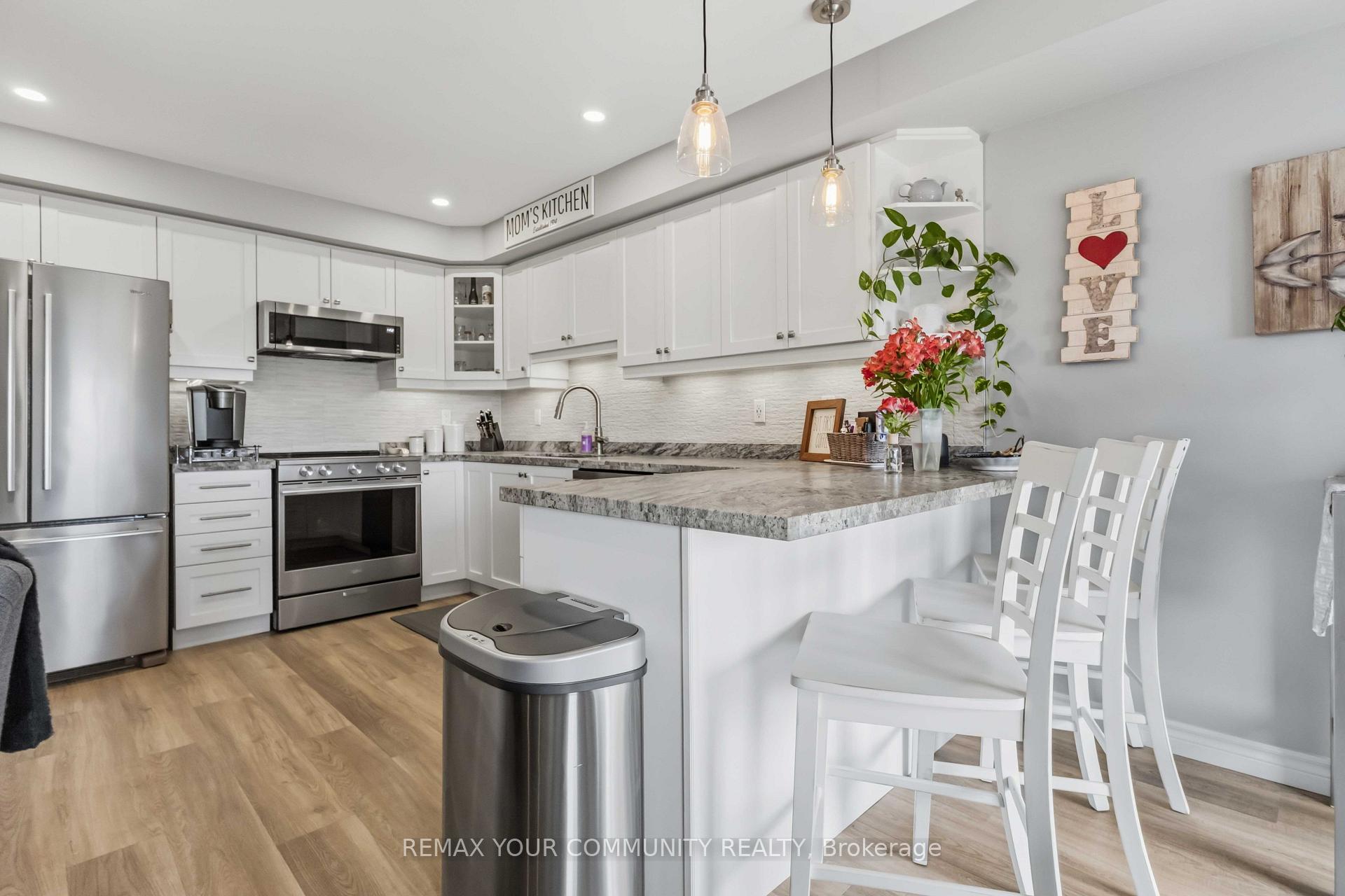 Photo 19 of 87 Lancaster Court, Georgina, Keswick South — HOMEH