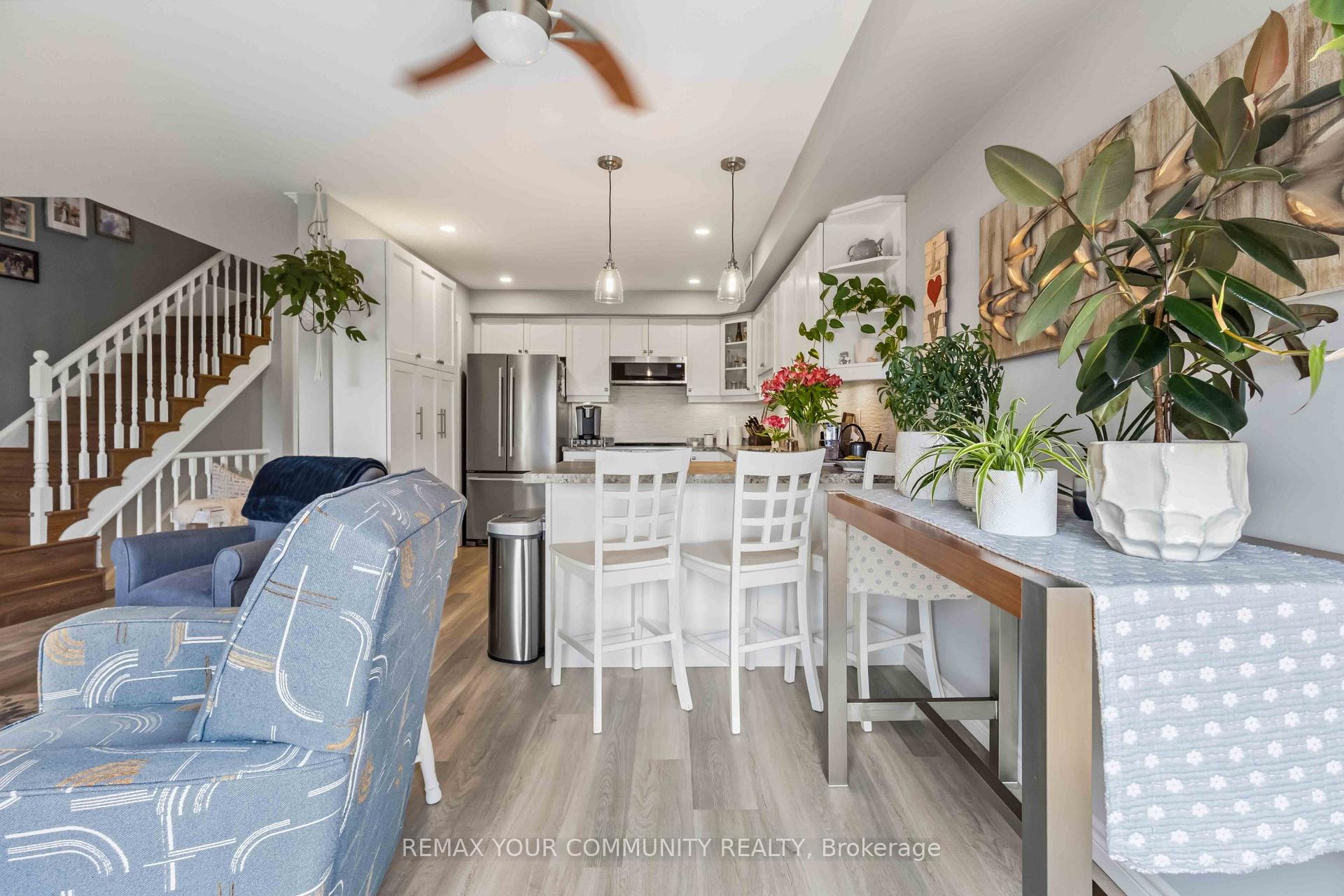 Photo 24 of 87 Lancaster Court, Georgina, Keswick South — HOMEH