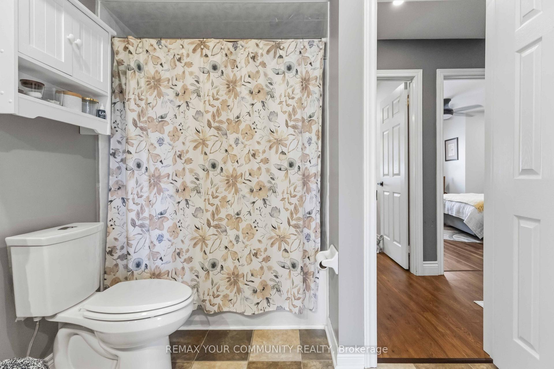 Photo 32 of 87 Lancaster Court, Georgina, Keswick South — HOMEH