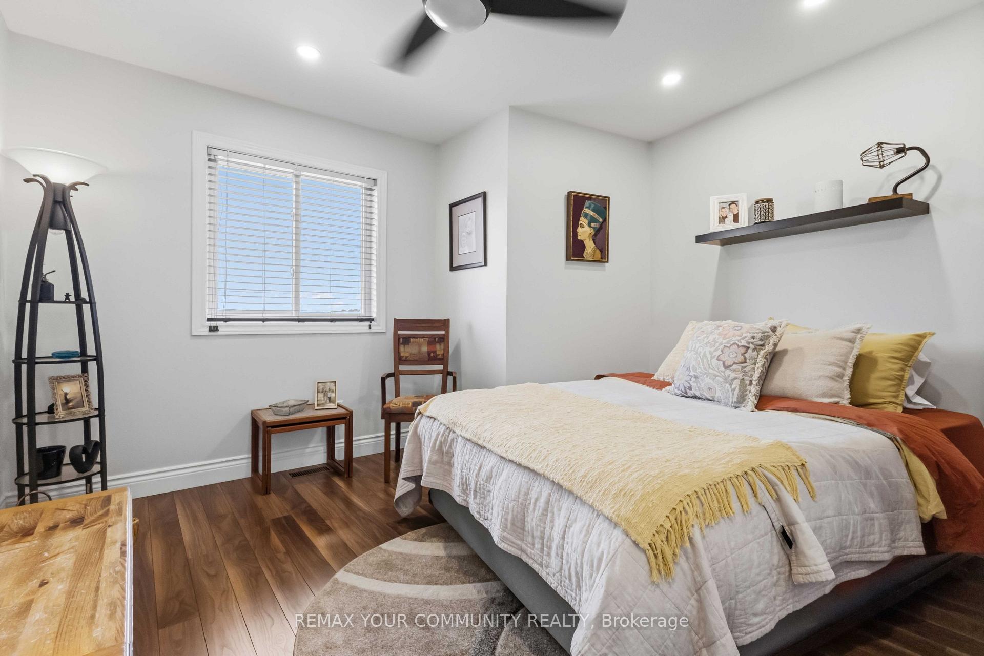 Photo 35 of 87 Lancaster Court, Georgina, Keswick South — HOMEH