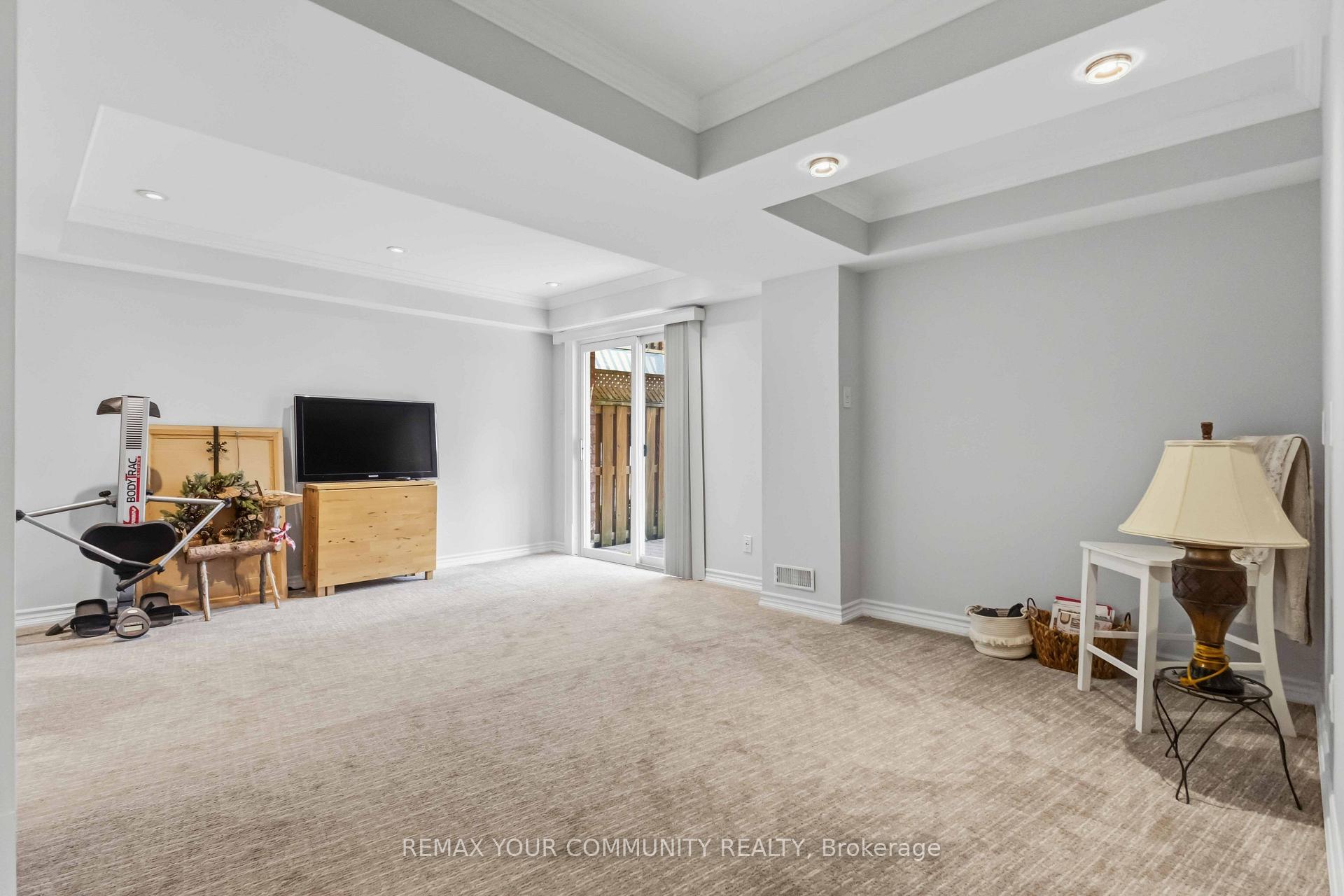 Photo 38 of 87 Lancaster Court, Georgina, Keswick South — HOMEH