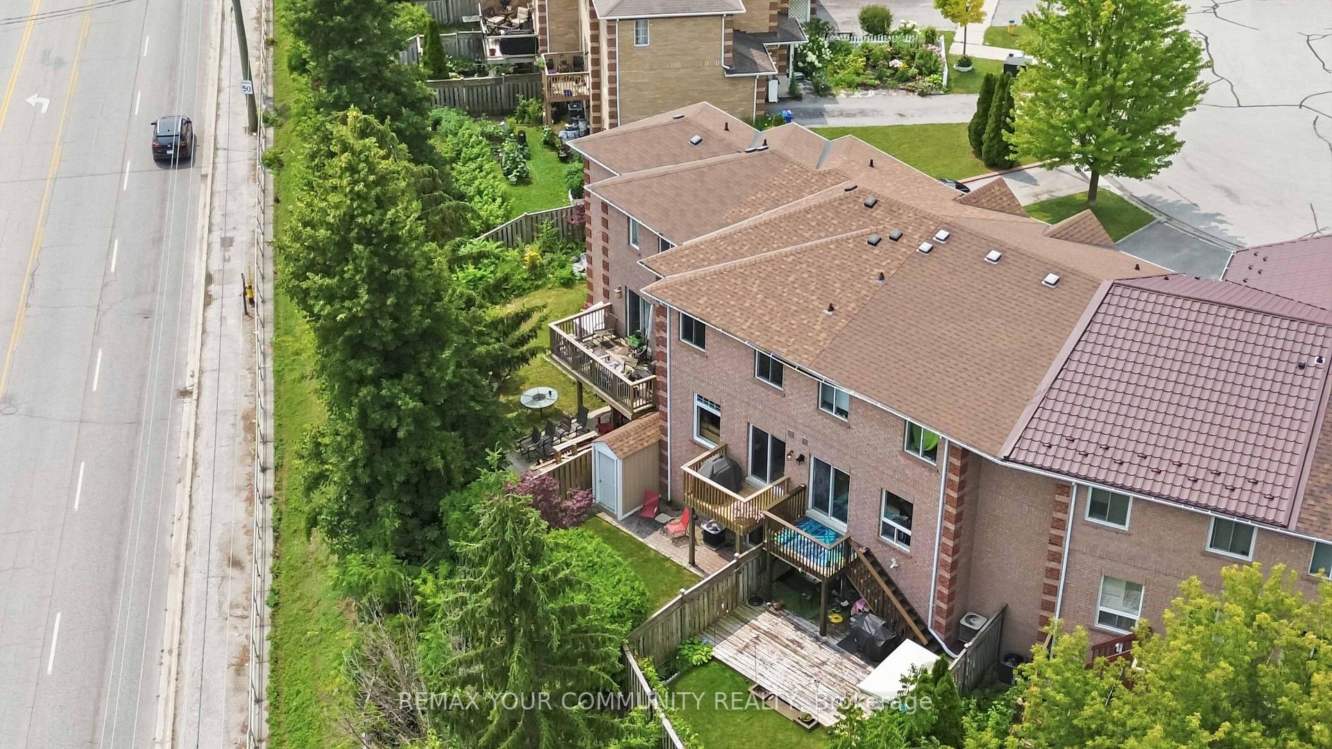 Photo 49 of 87 Lancaster Court, Georgina, Keswick South — HOMEH