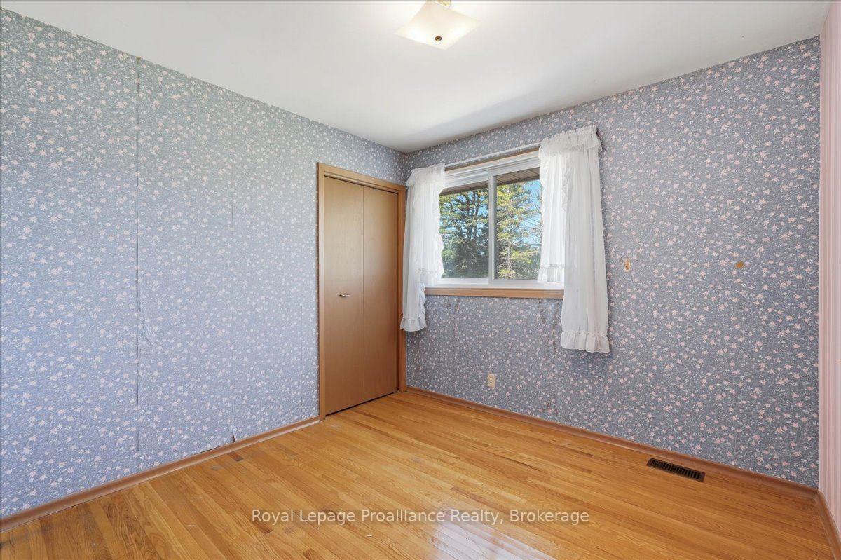 Photo 16 of 1658 Old Highway 2, Quinte West, Sidney Ward — HOMEH