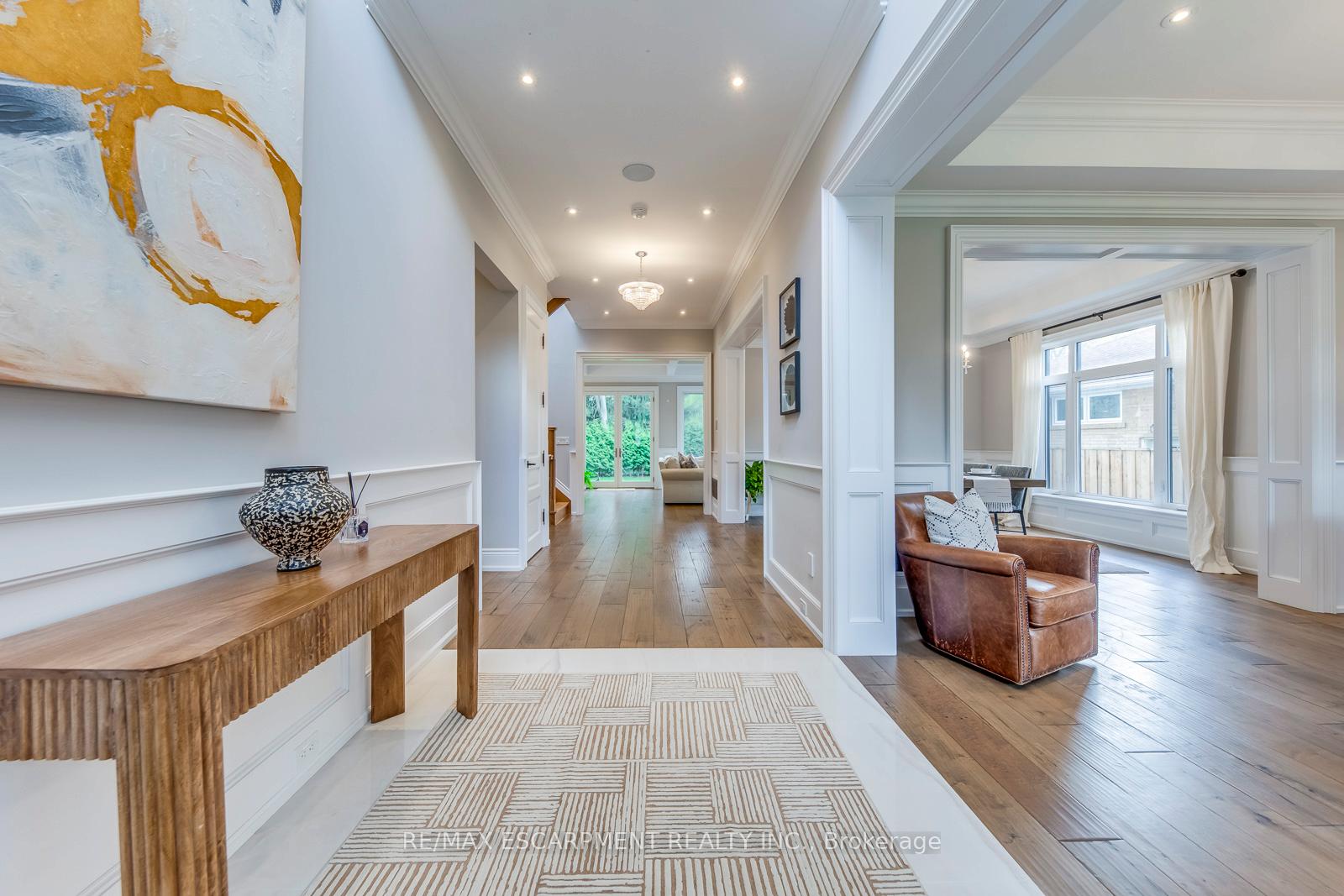 Photo 7 of 436 Willis Drive, Oakville, West — HOMEH