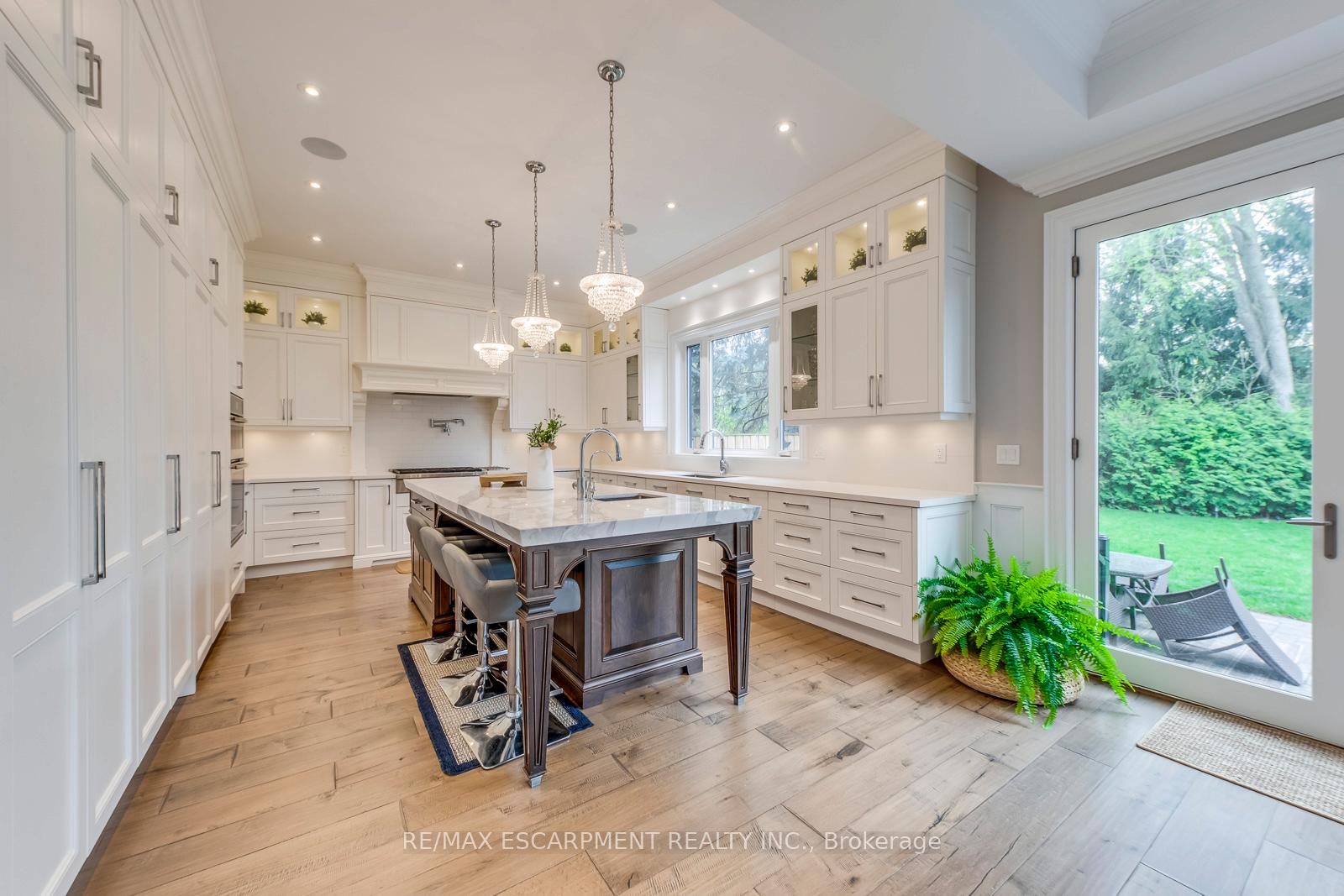 Photo 41 of 436 Willis Drive, Oakville, West — HOMEH