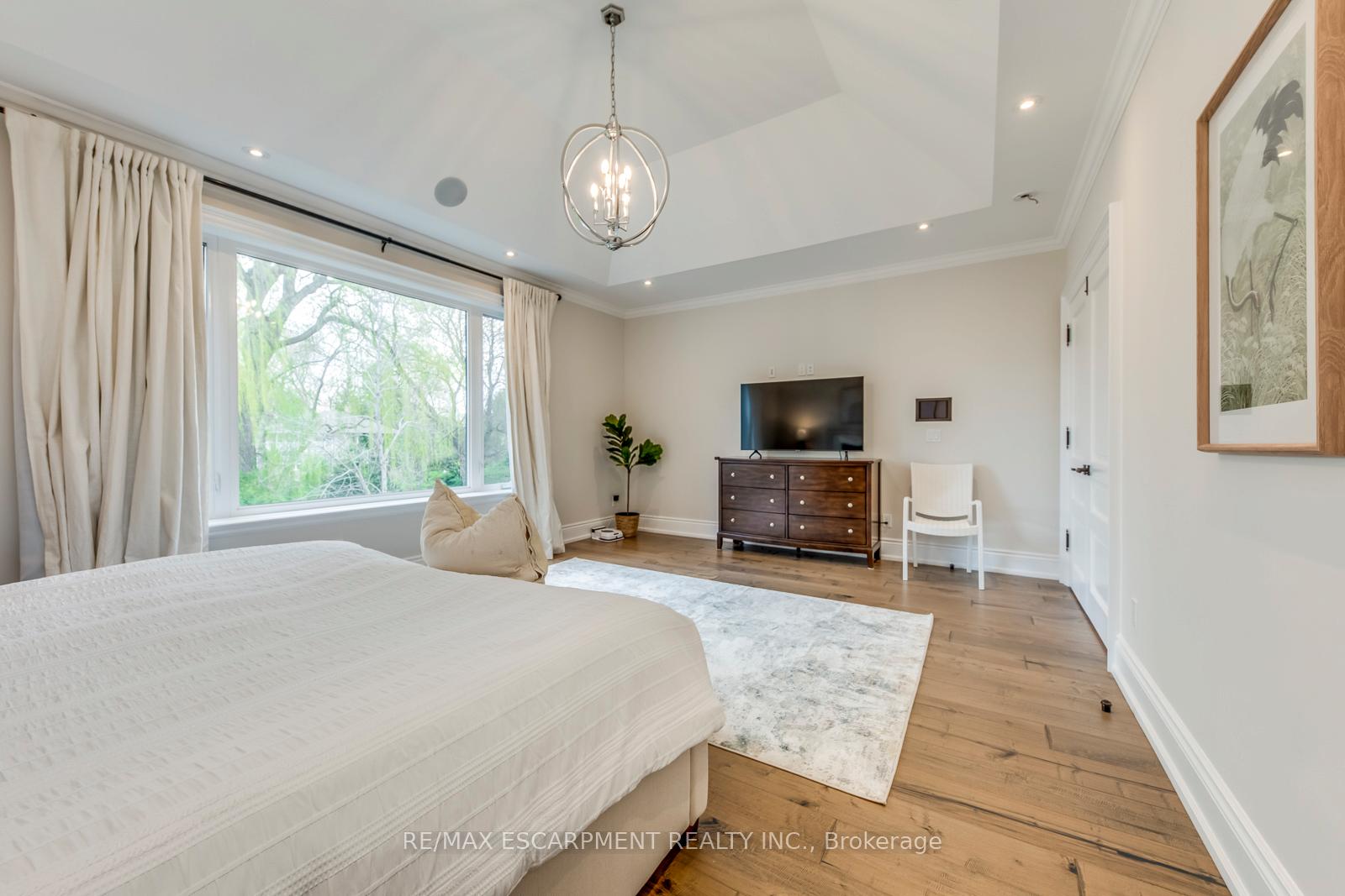 Photo 74 of 436 Willis Drive, Oakville, West — HOMEH