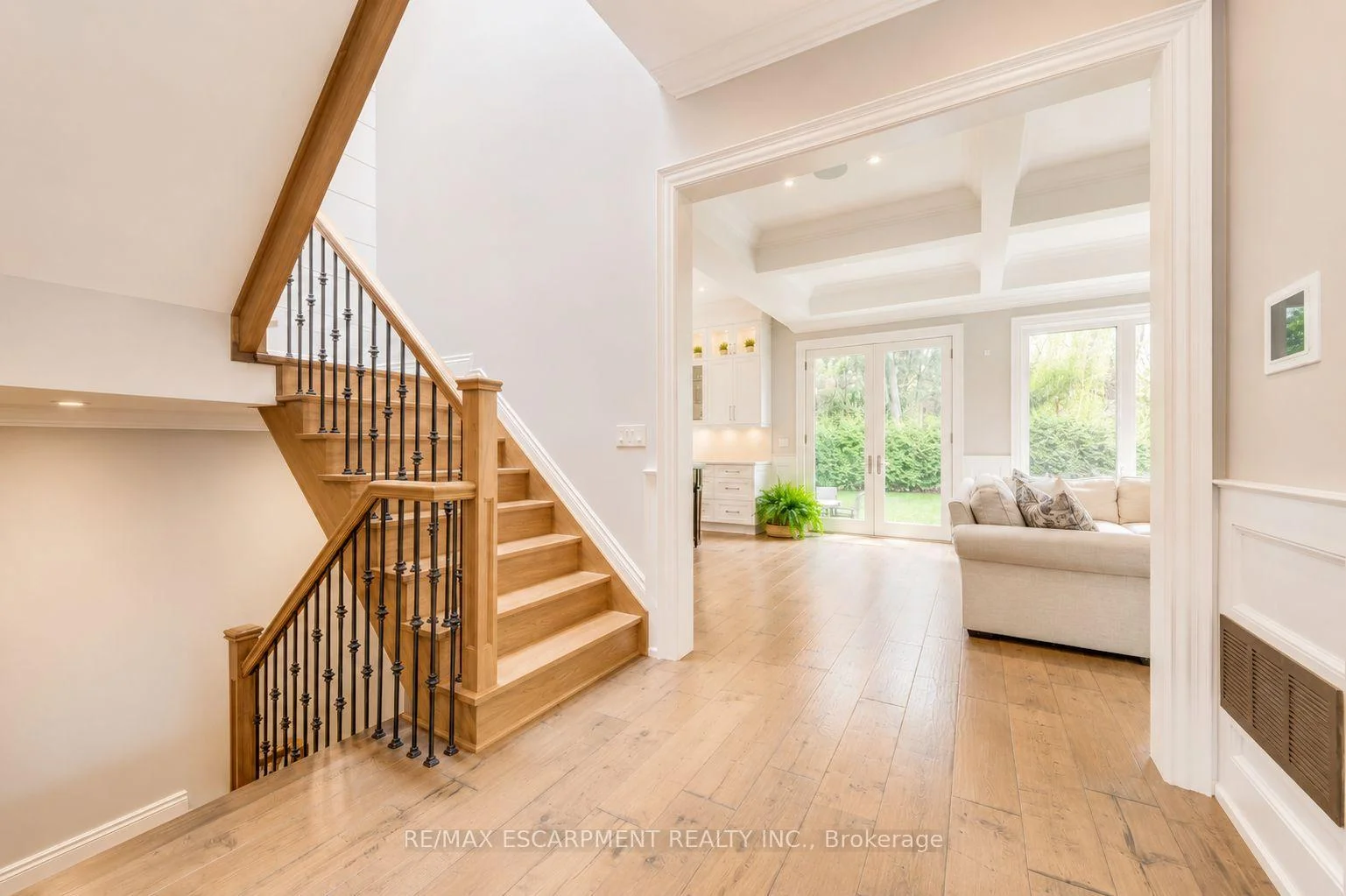 Photo 35 of 436 Willis Drive, Oakville, West — HOMEH