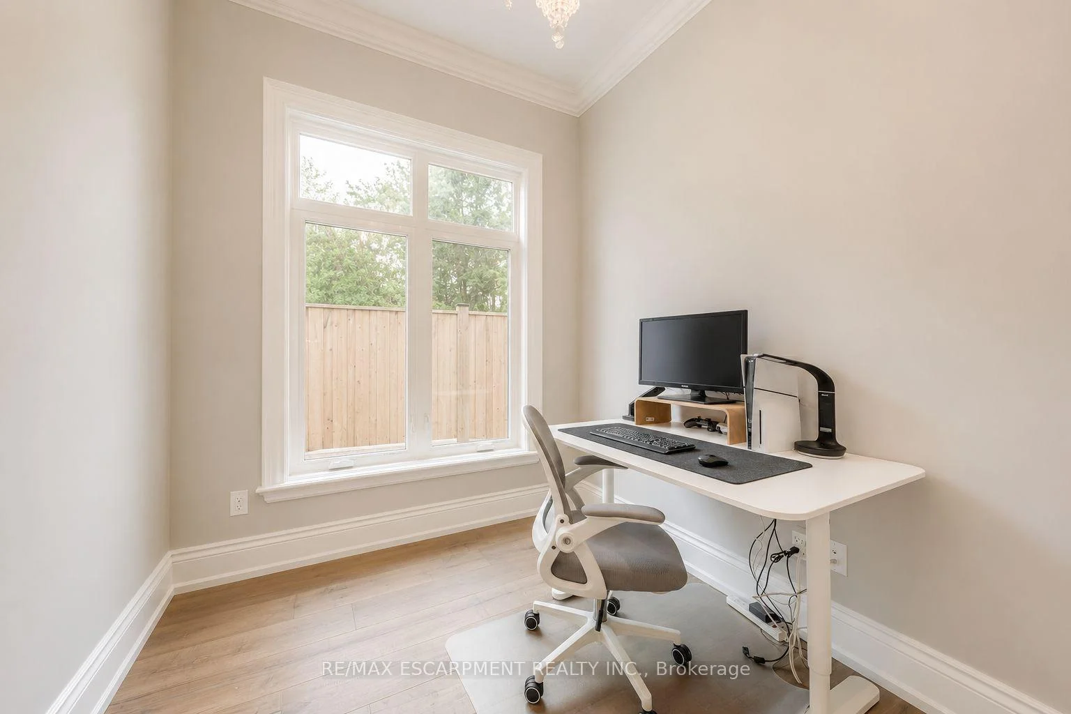 Photo 64 of 436 Willis Drive, Oakville, West — HOMEH